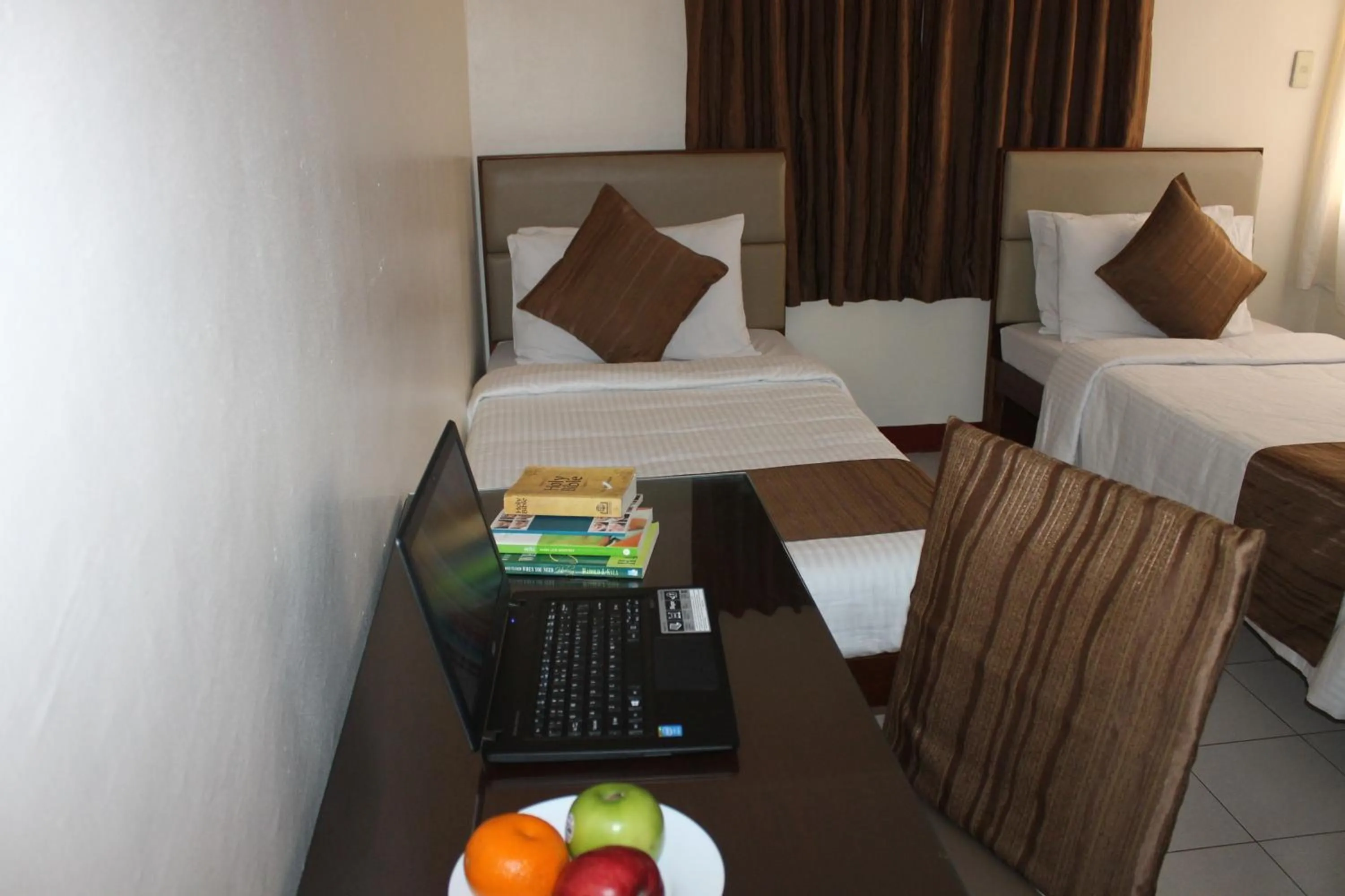 Photo of the whole room in La Casarita