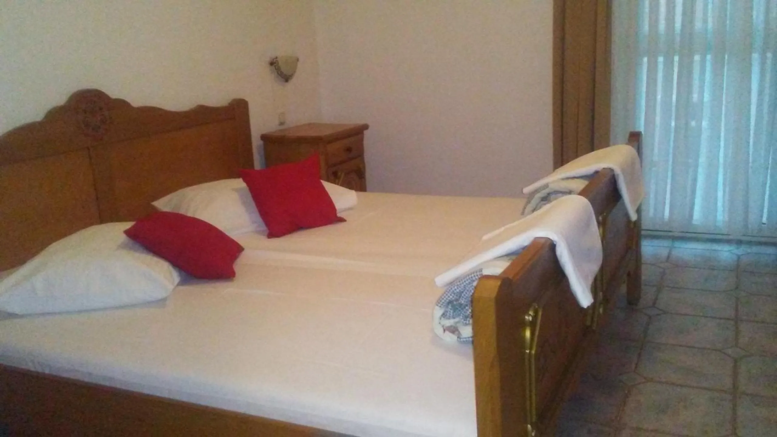 Bed in Hotel Kralj Tomislav