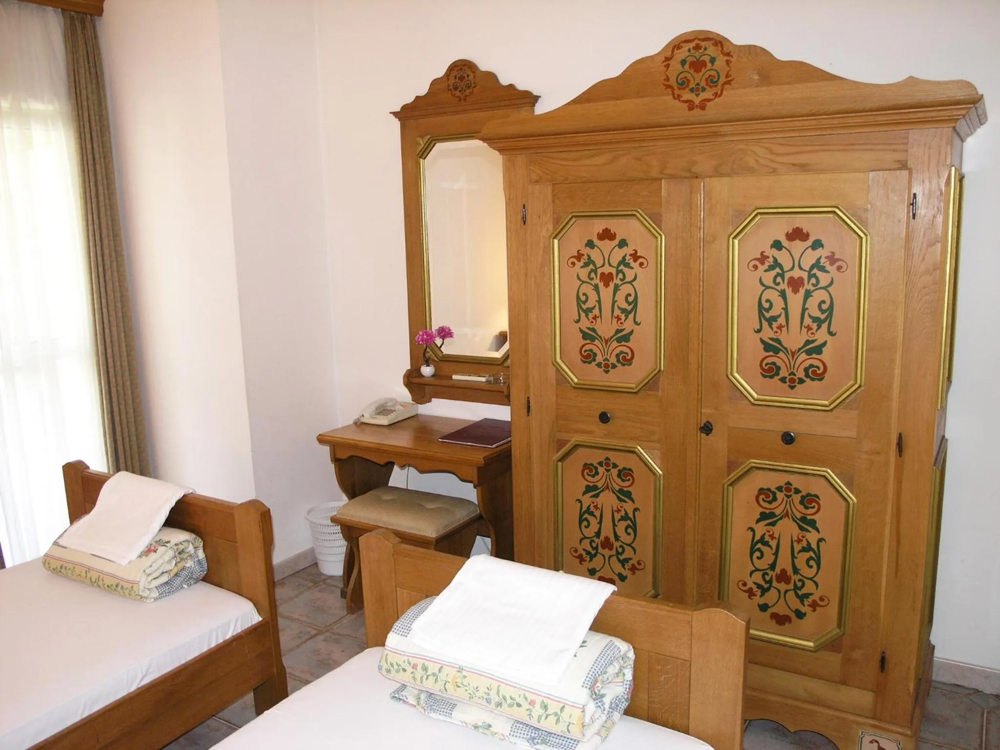 Photo of the whole room, Bed in Hotel Kralj Tomislav