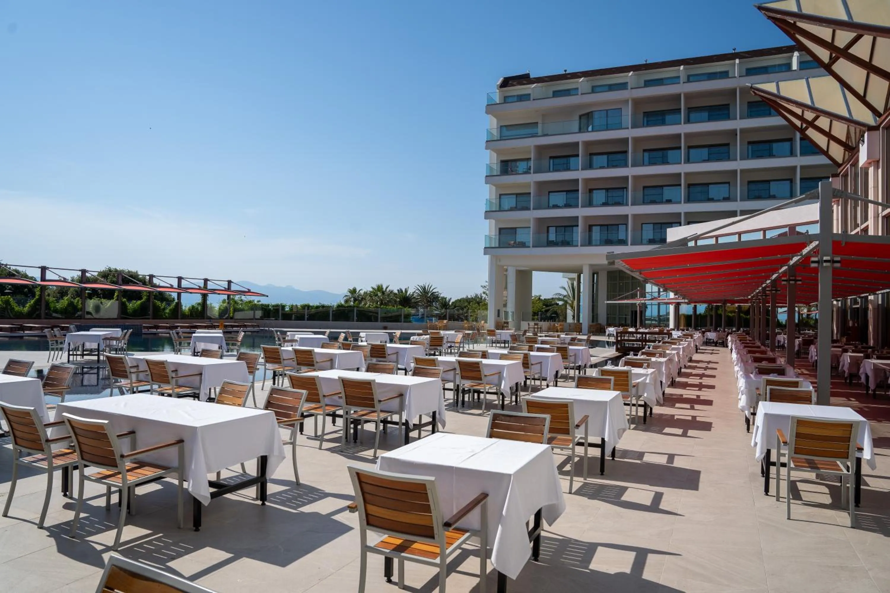 Restaurant/places to eat in Grand Hotel Ontur Cesme