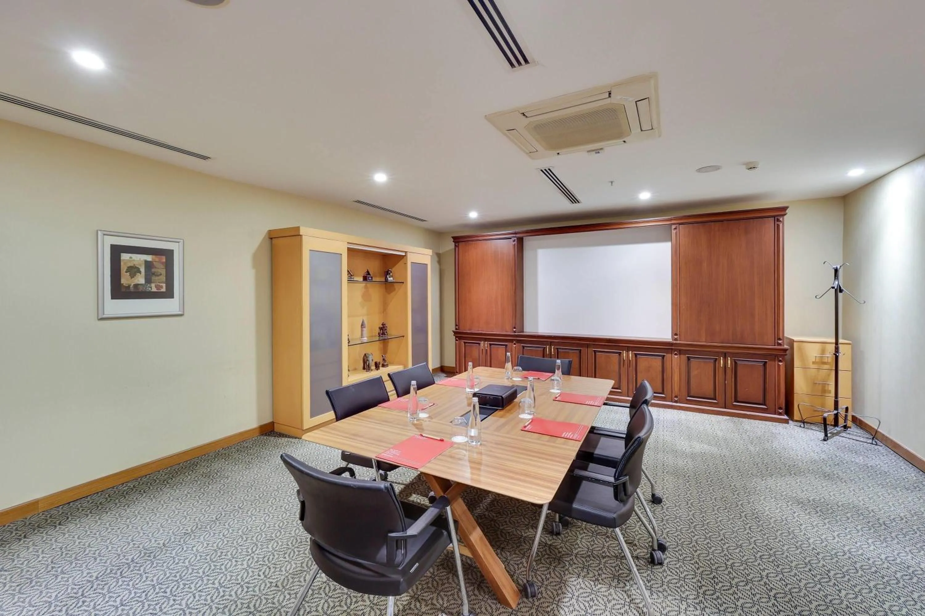 Meeting/conference room in Ramada by Wyndham Istanbul Old City