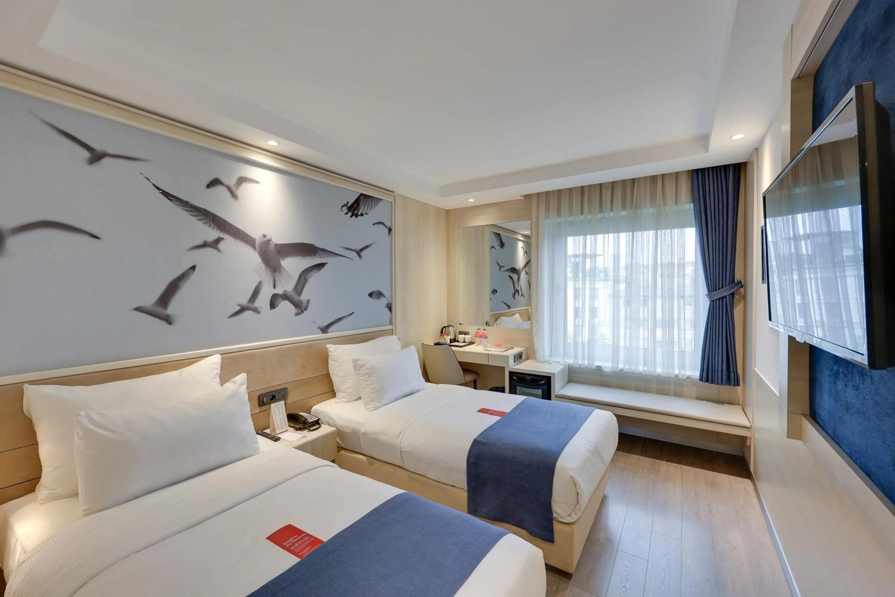 Bedroom, Bed in Ramada by Wyndham Istanbul Old City