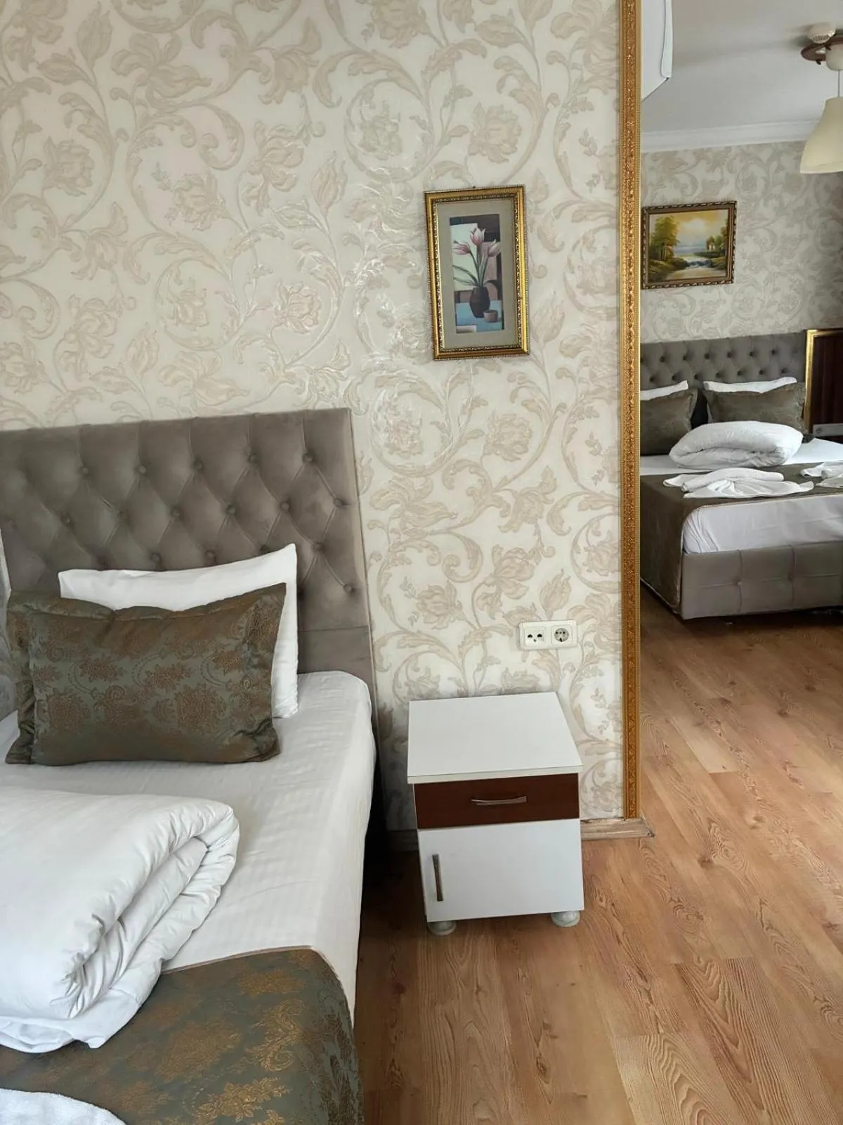 Bed in Angels Garden Hotel - Special Catagory