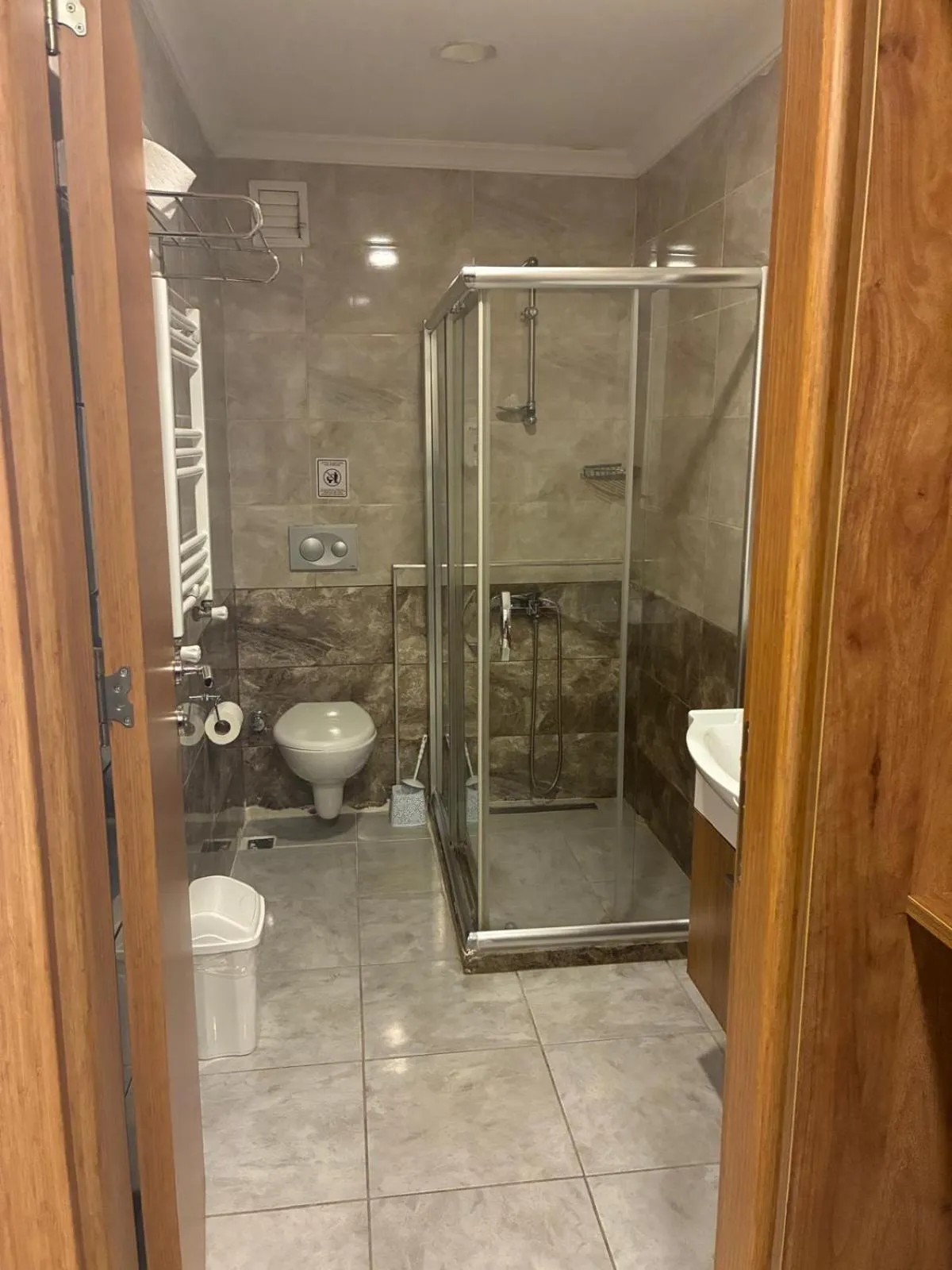 Shower in Angels Garden Hotel - Special Catagory