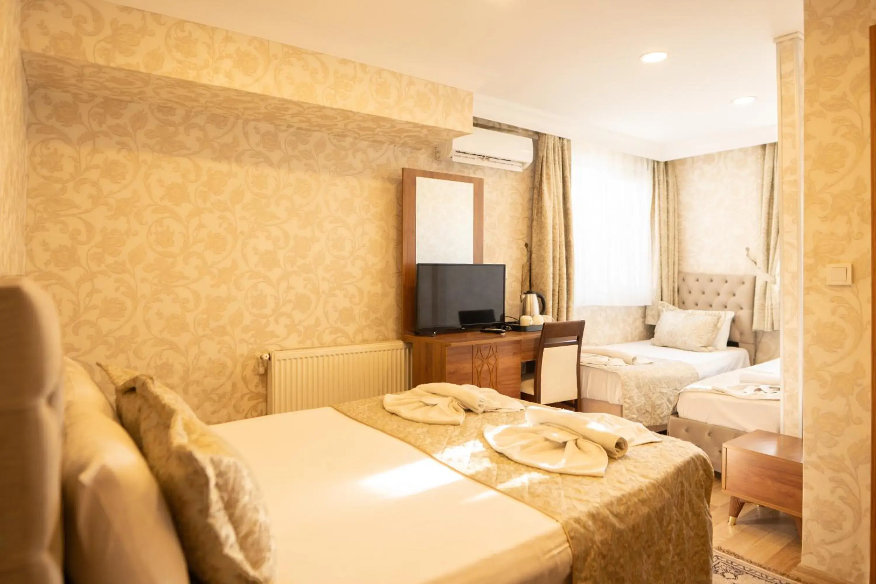 Quadruple Room in Angels Garden Hotel - Special Catagory Quadruple Room in Angels Garden Hotel - Special Catagory