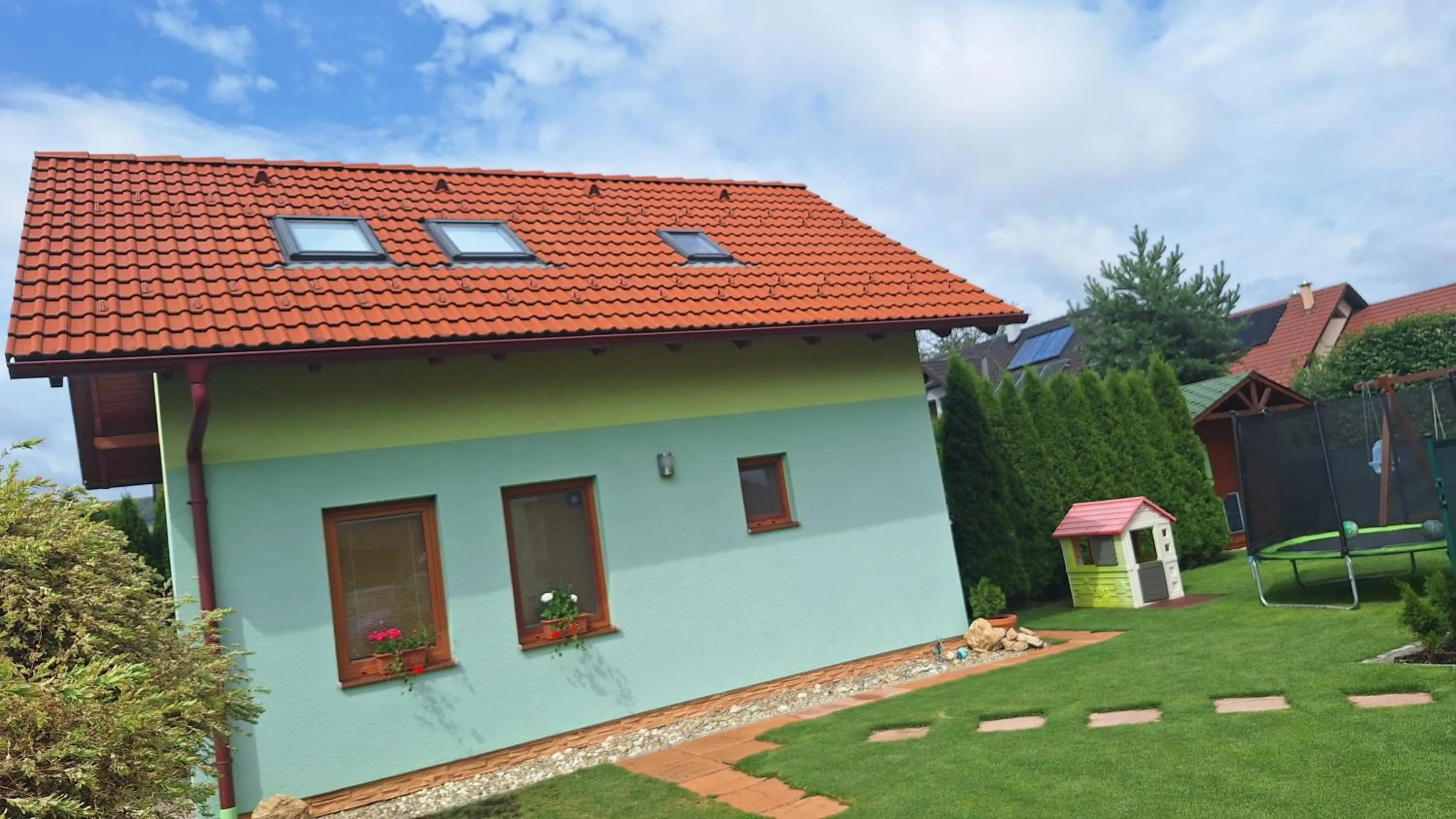 Green cottage Besenova