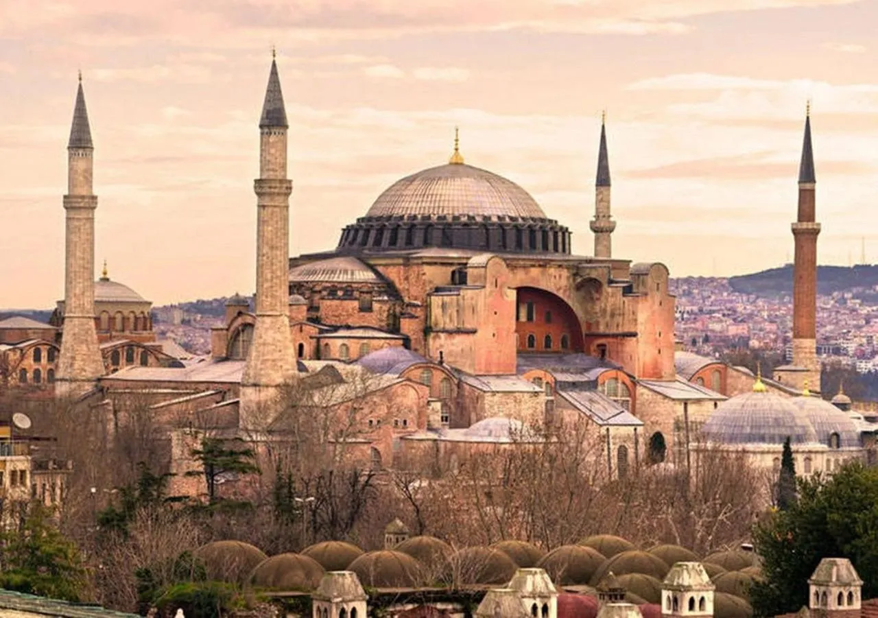 Nearby landmark in Artefes Hotel Old City