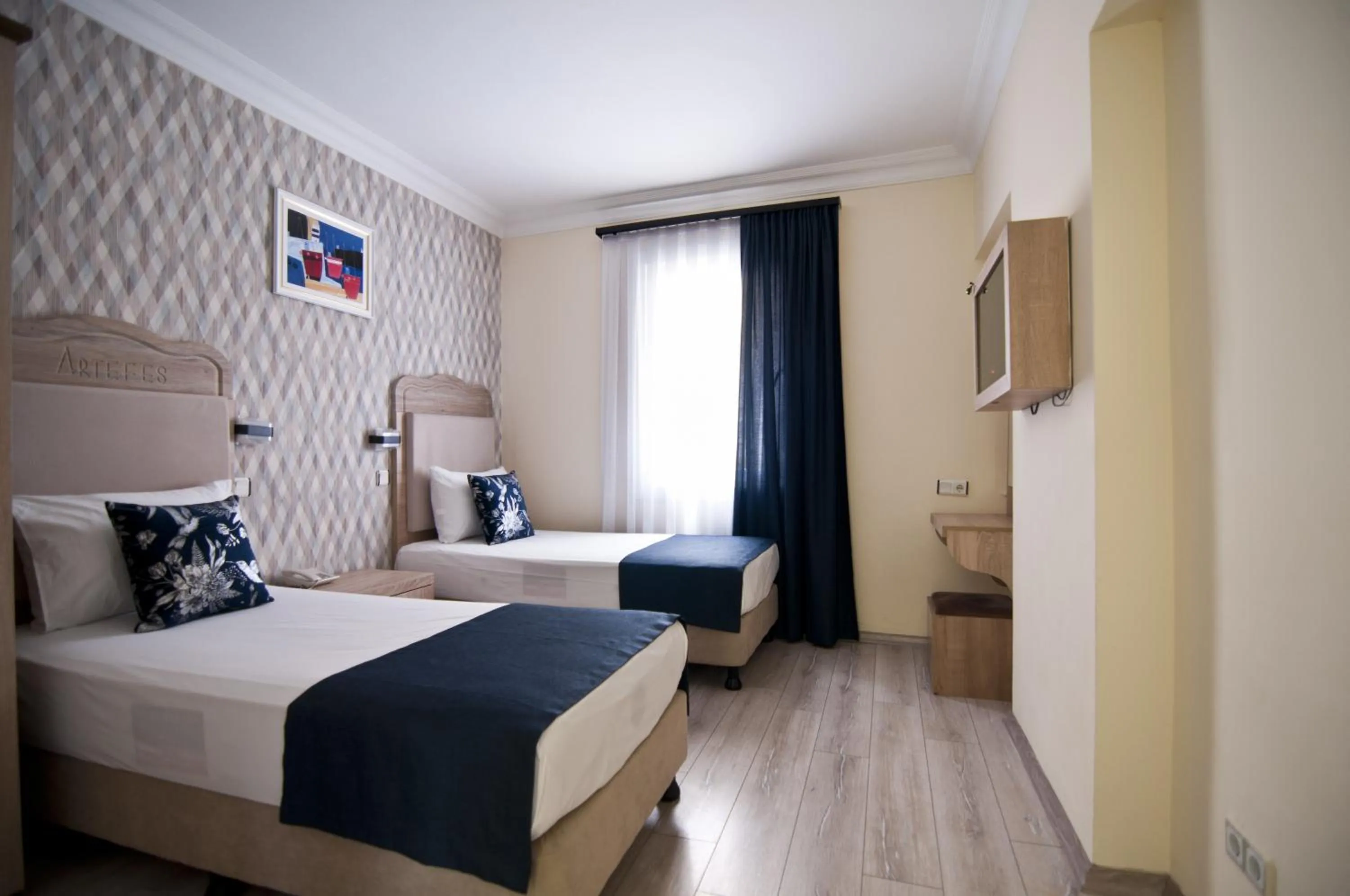 Photo of the whole room, Bed in Artefes Hotel Old City