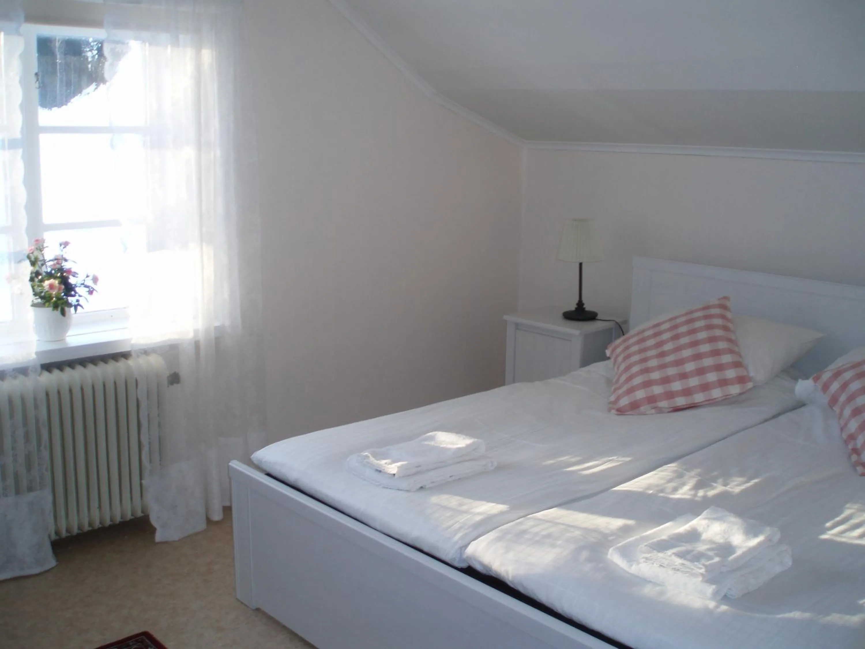 Photo of the whole room, Bed in Åkerby Herrgård