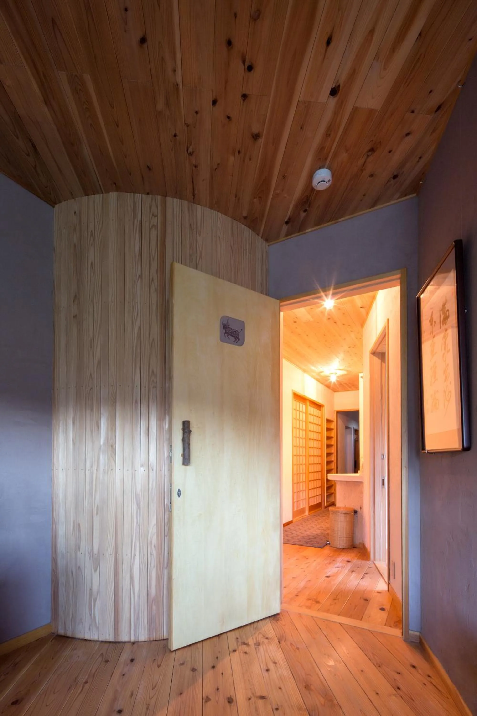 Photo of the whole room in Twin Dome Ryugu