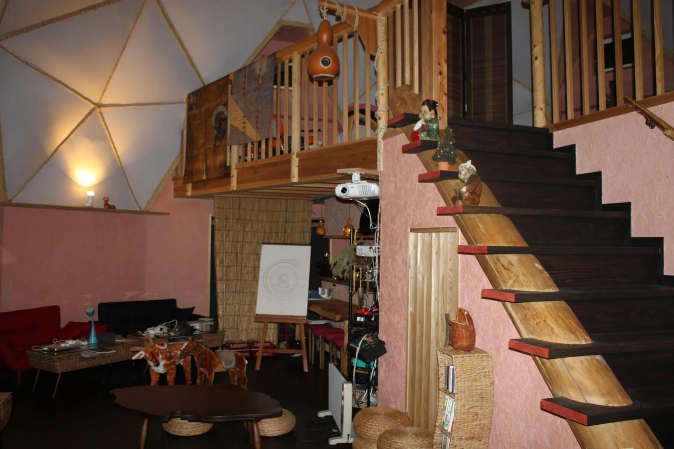 Restaurant/places to eat in Twin Dome Ryugu