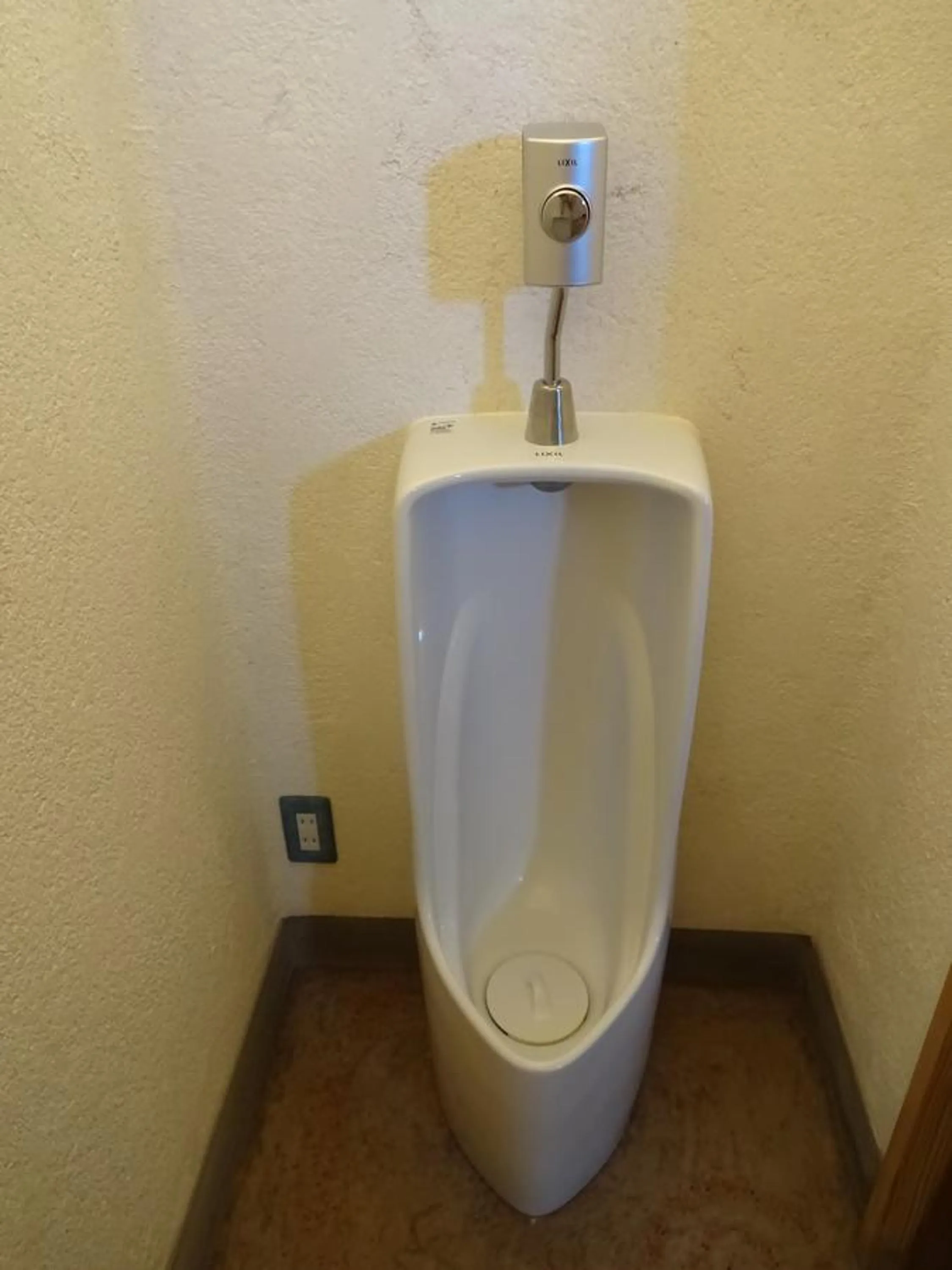 Area and facilities in Twin Dome Ryugu