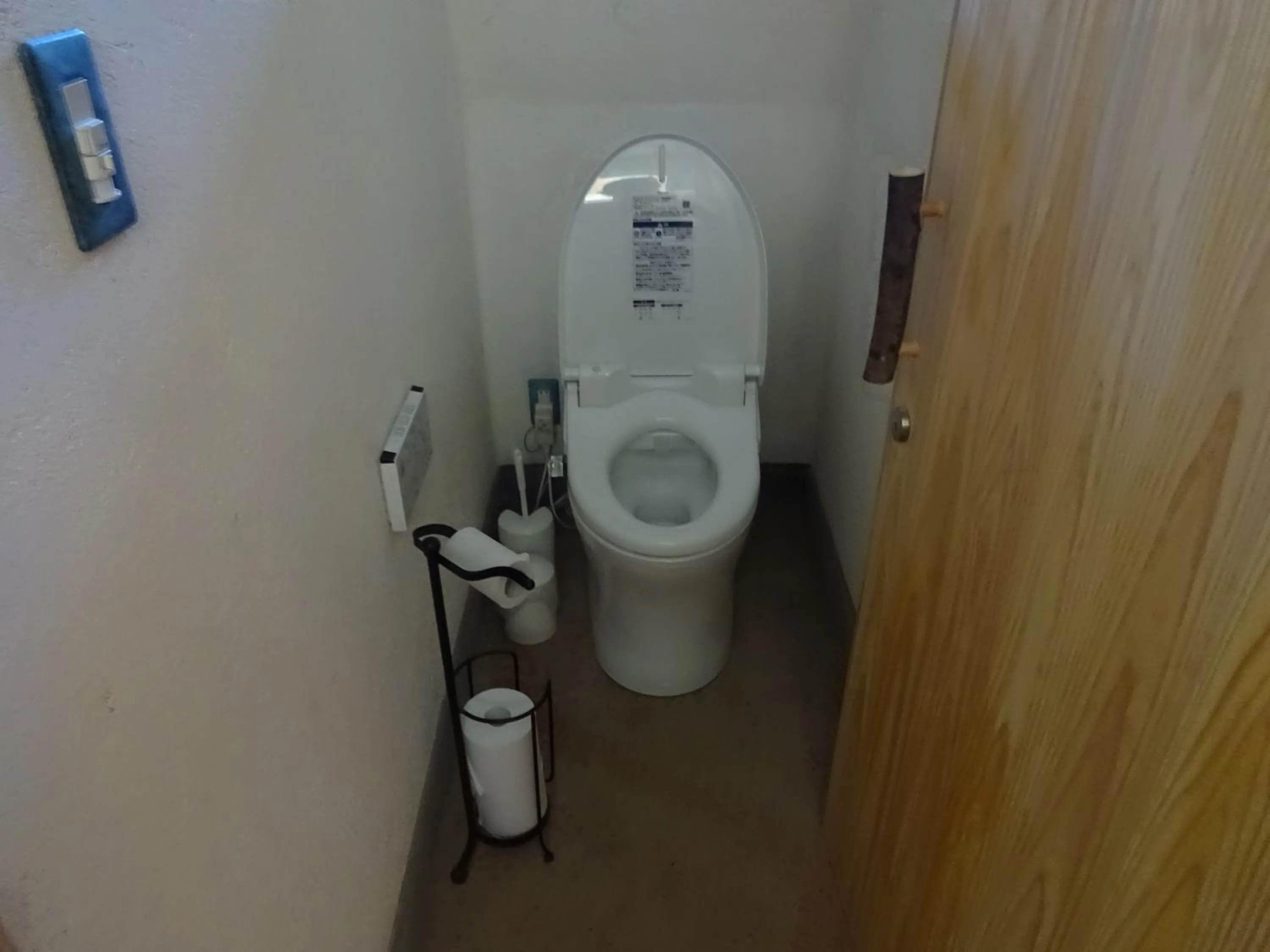 Area and facilities in Twin Dome Ryugu