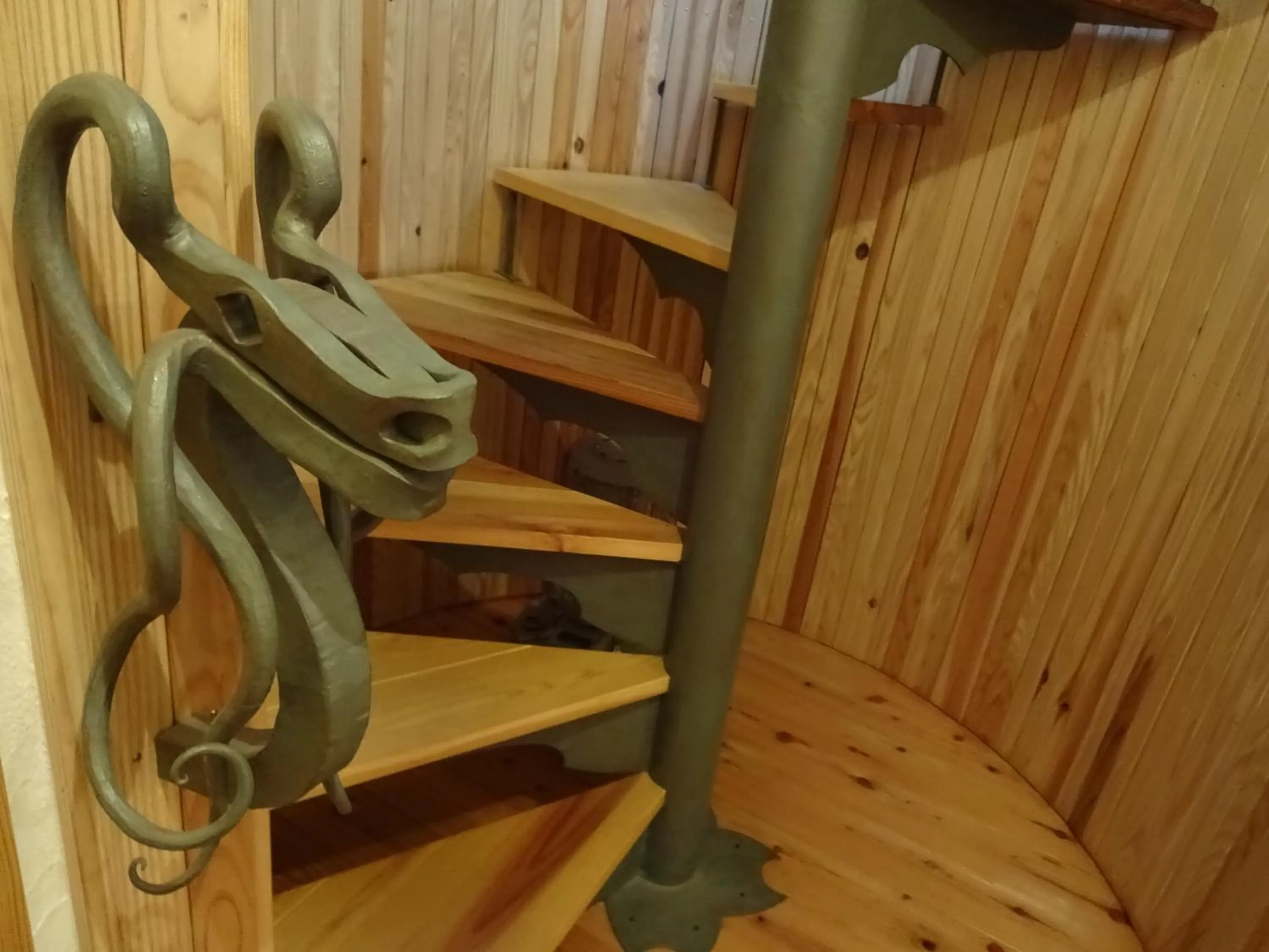 Decorative detail in Twin Dome Ryugu