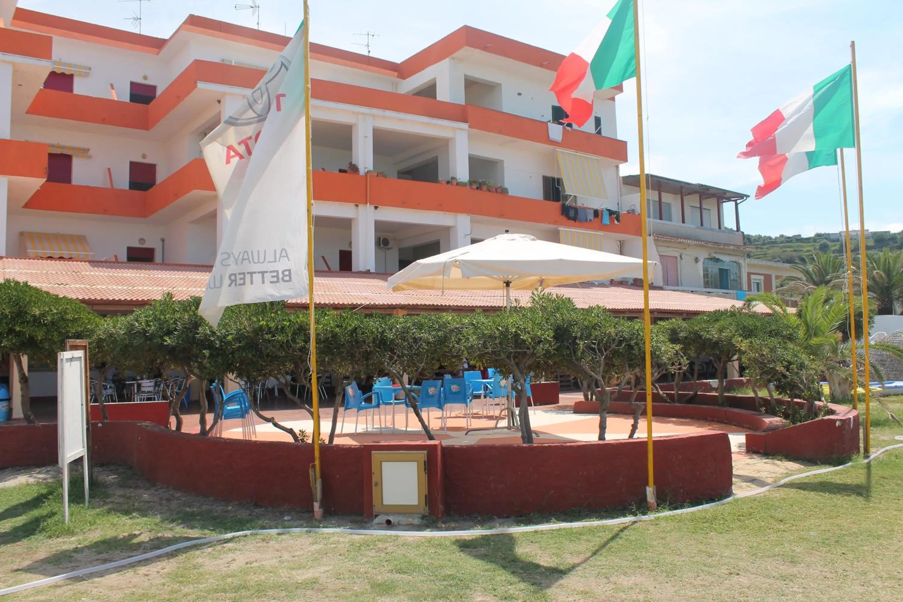 Area and facilities in Hotel South Paradise