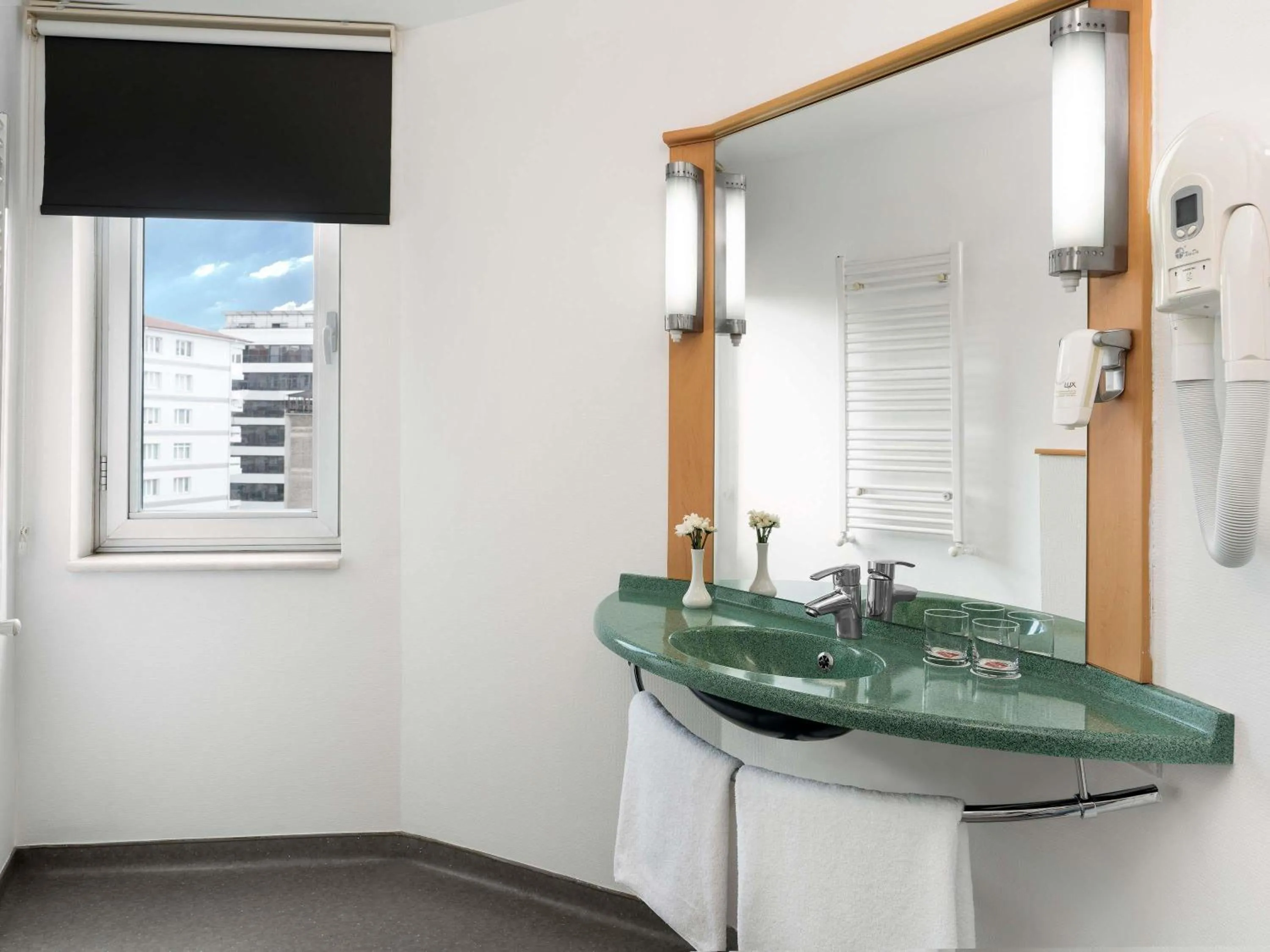 Bedroom in Ibis Eskisehir