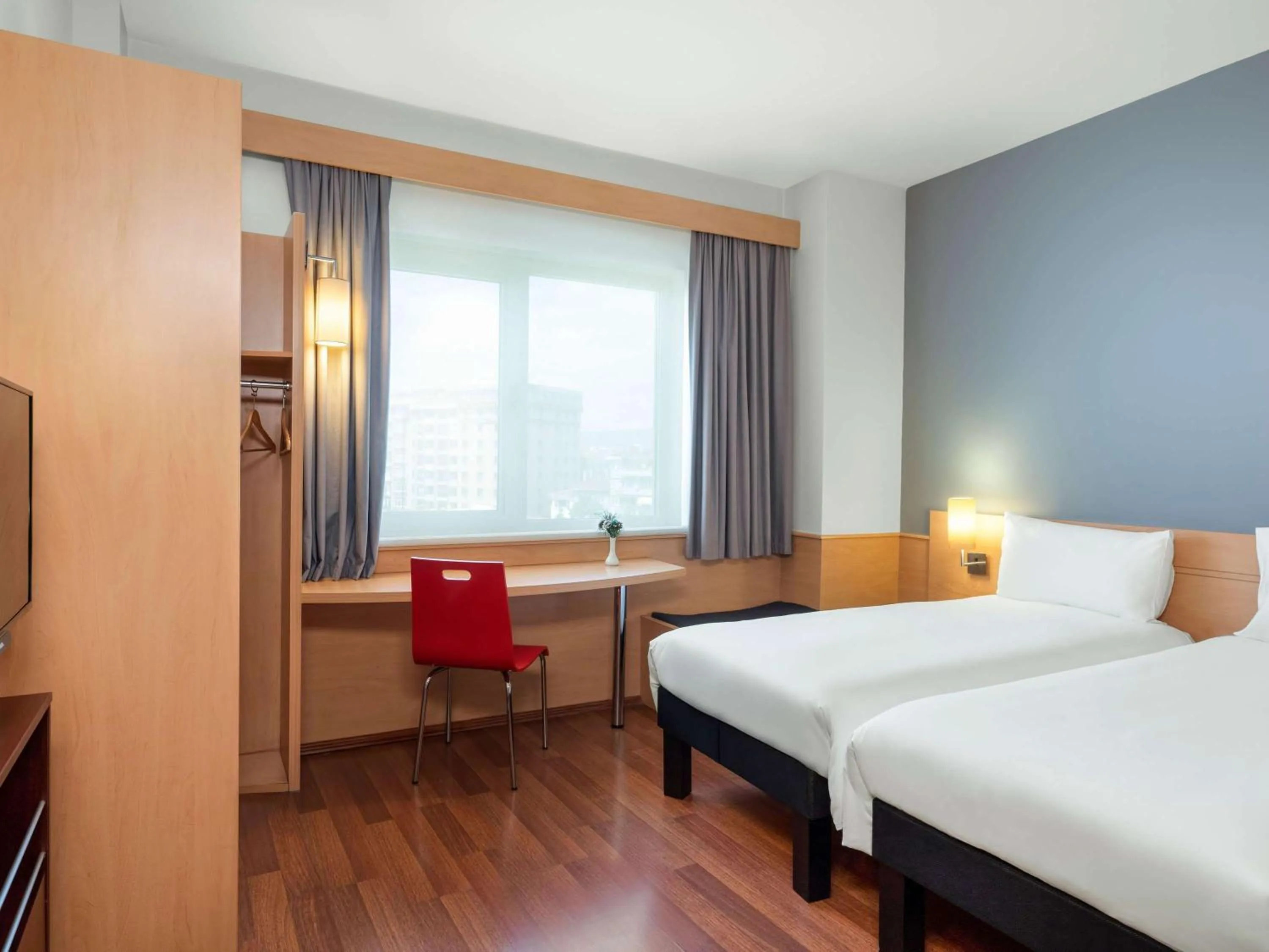 Standard Room with Two Single Beds in Ibis Eskisehir