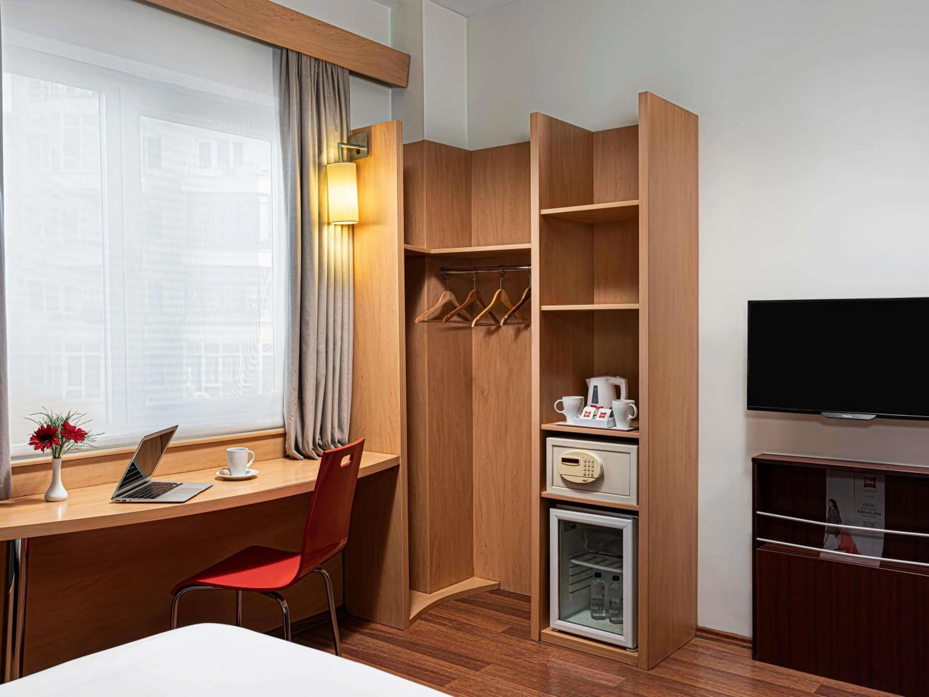 Bedroom in Ibis Eskisehir