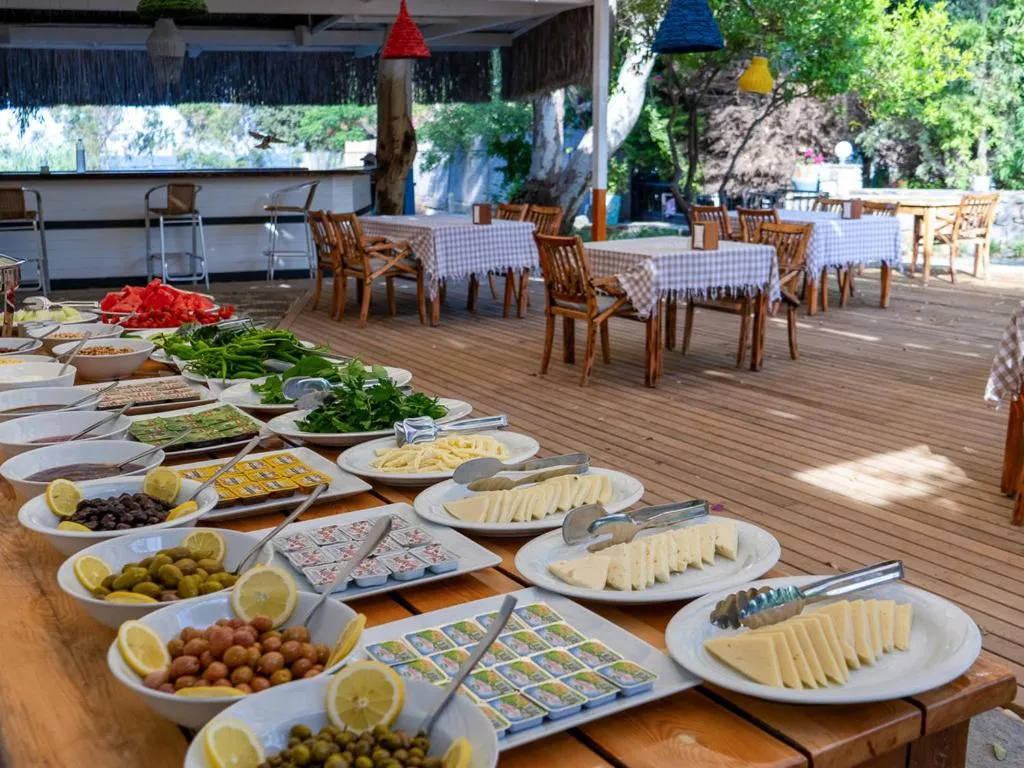 Buffet breakfast in Hotel Gumusluk