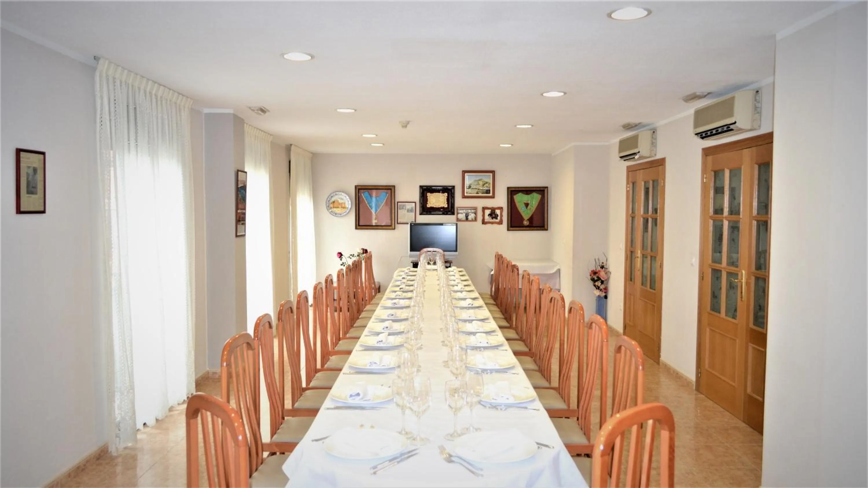 Restaurant/places to eat in Gran Hotel Toledo