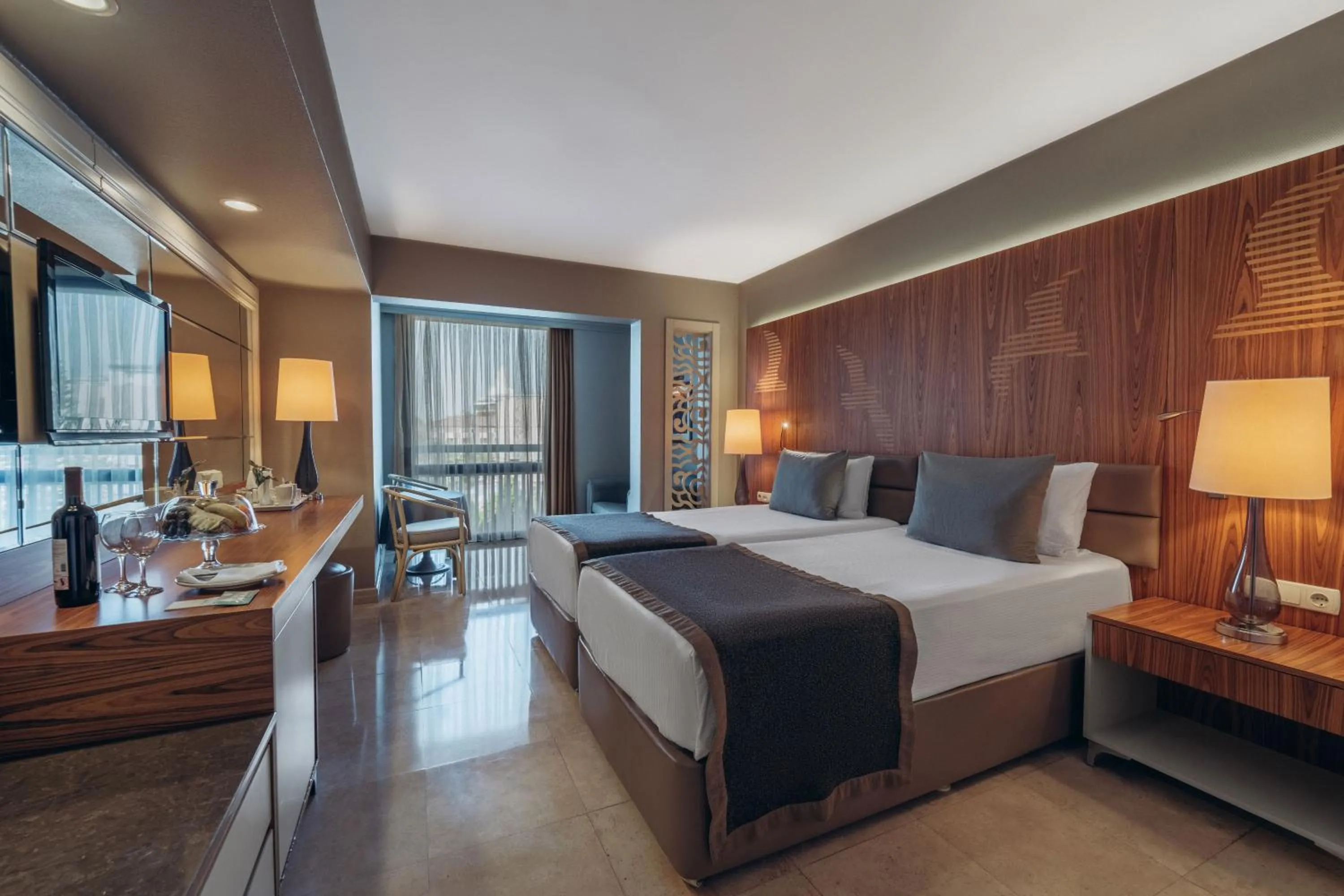 Bed in Paloma Perissia