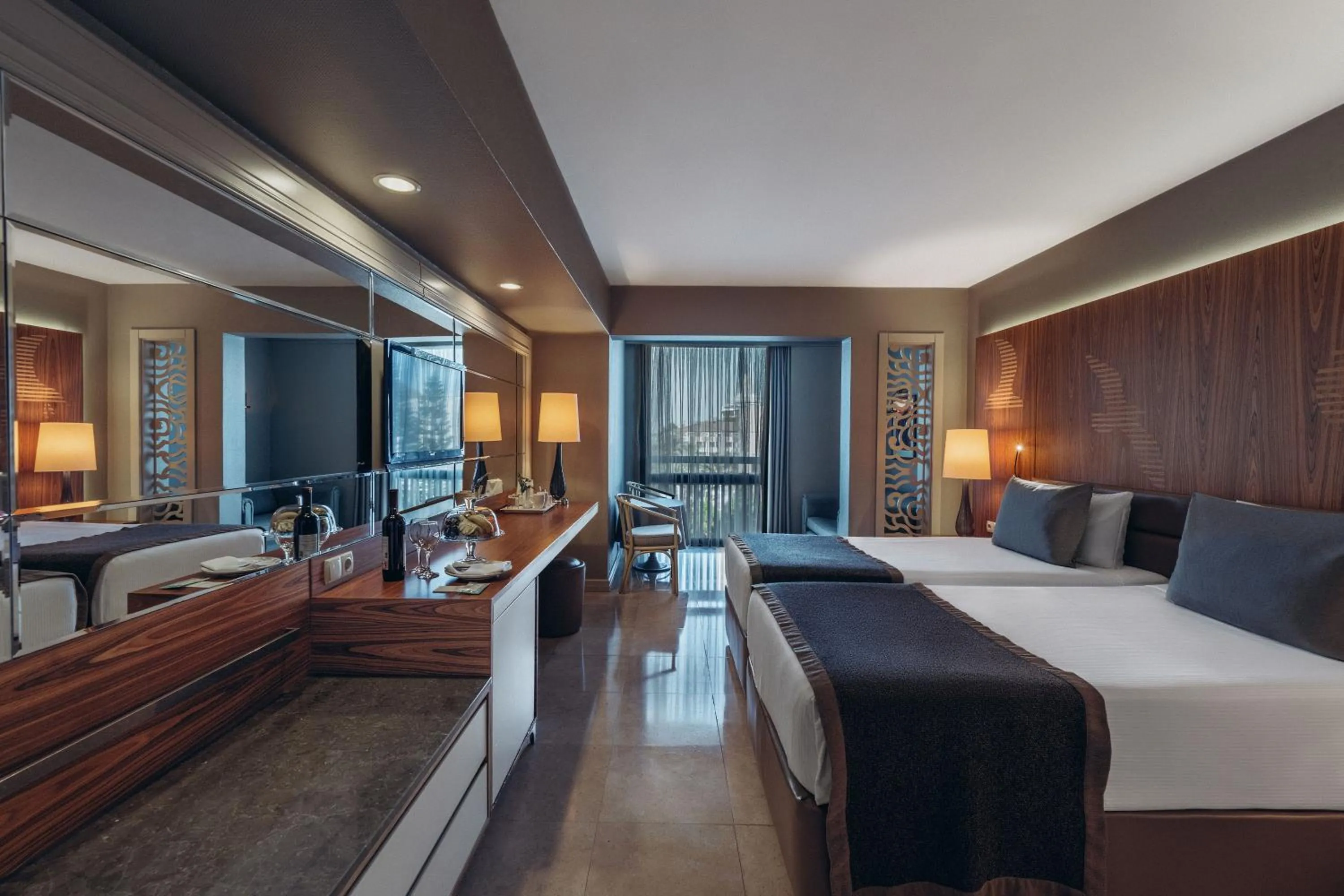 Bed in Paloma Perissia