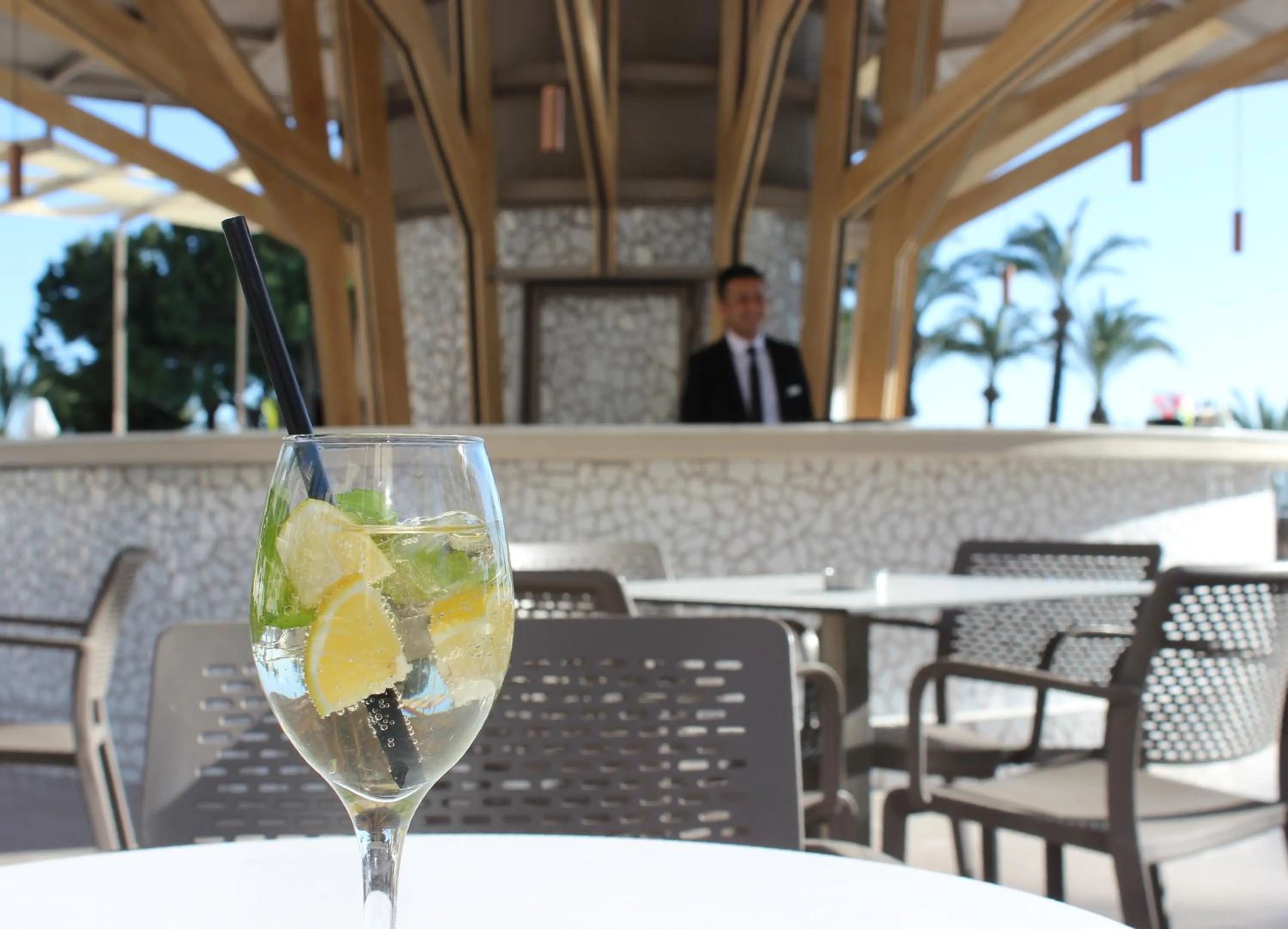 Drinks in Paloma Perissia