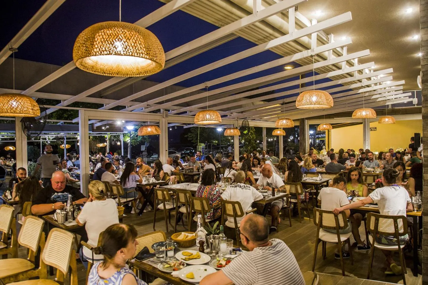 Restaurant/places to eat in Kasta Beach Hotel