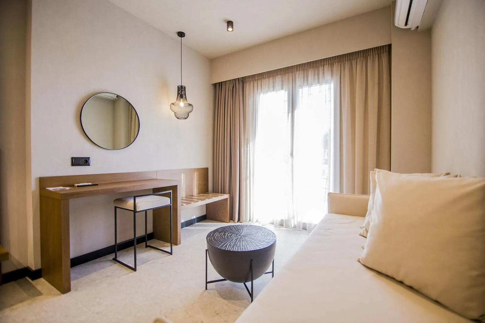 Seating area in Kasta Beach Hotel