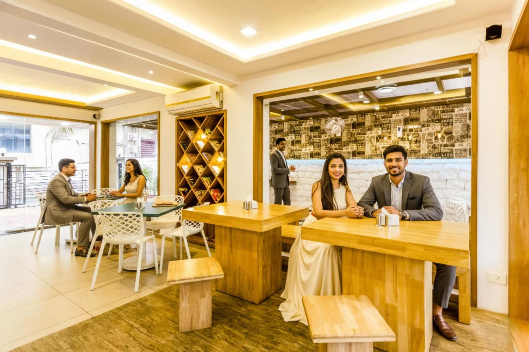 Restaurant/places to eat in FabHotel Imperio - Nr Baner Hill