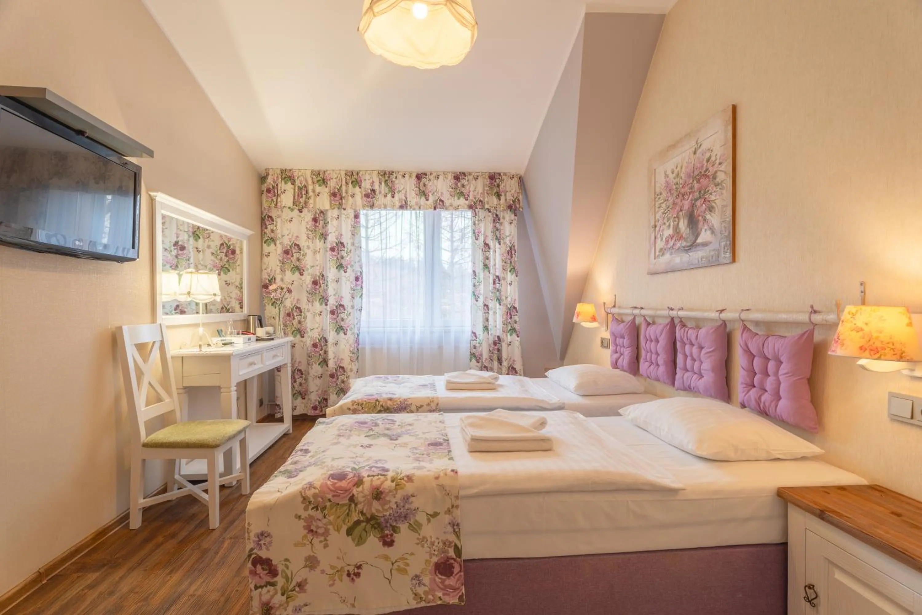 Property building, Bed in Centrum Green Hill Business & SPA