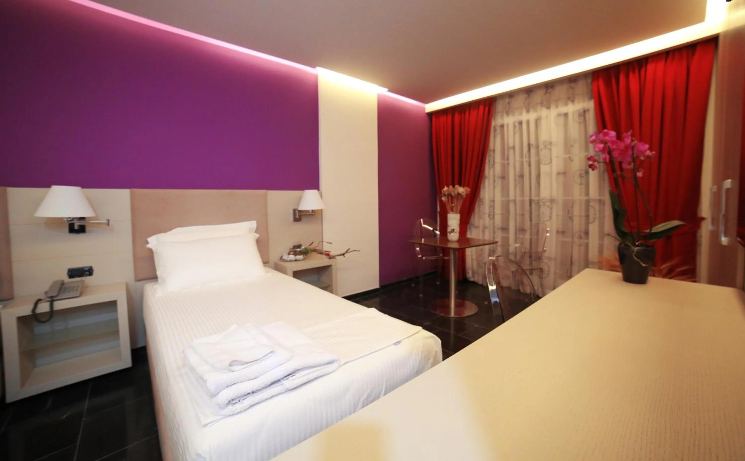 Bedroom in Hotel Palace