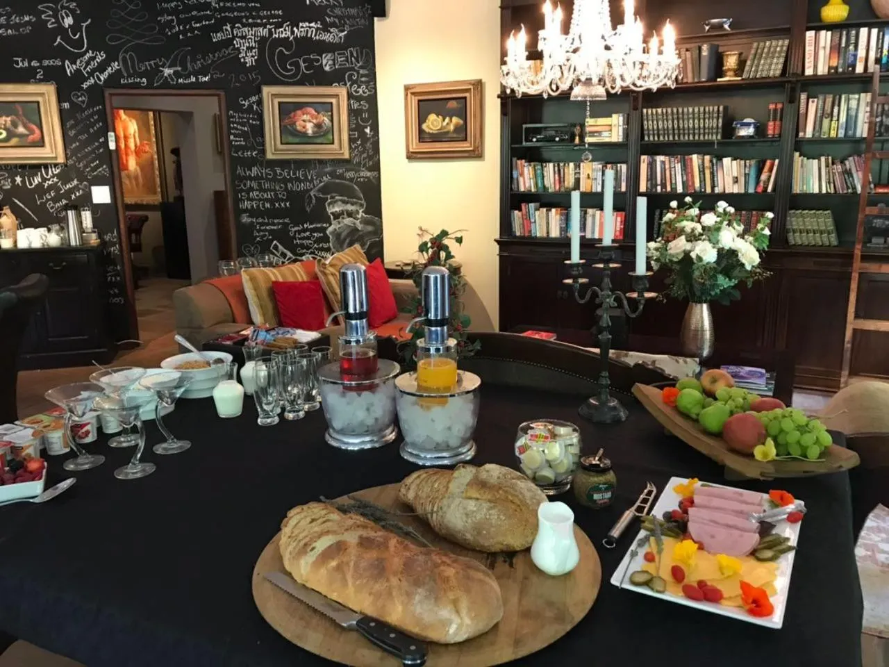 Dining area in Shangri-La Manor