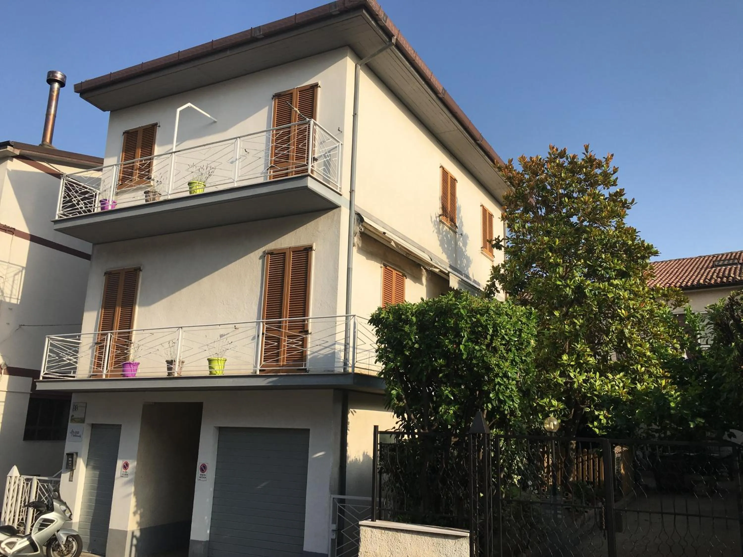 Property building in Pollutrendy