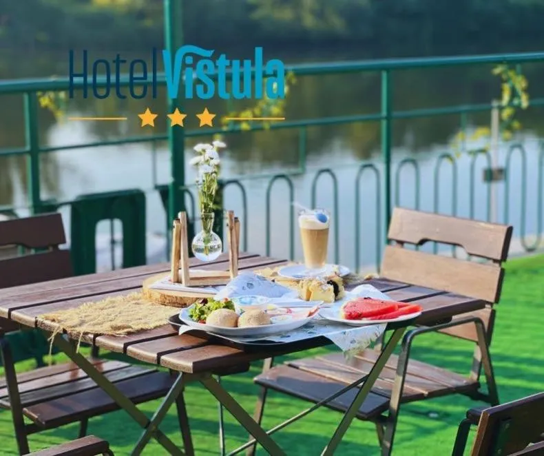 Restaurant/places to eat in Hotel Vistula