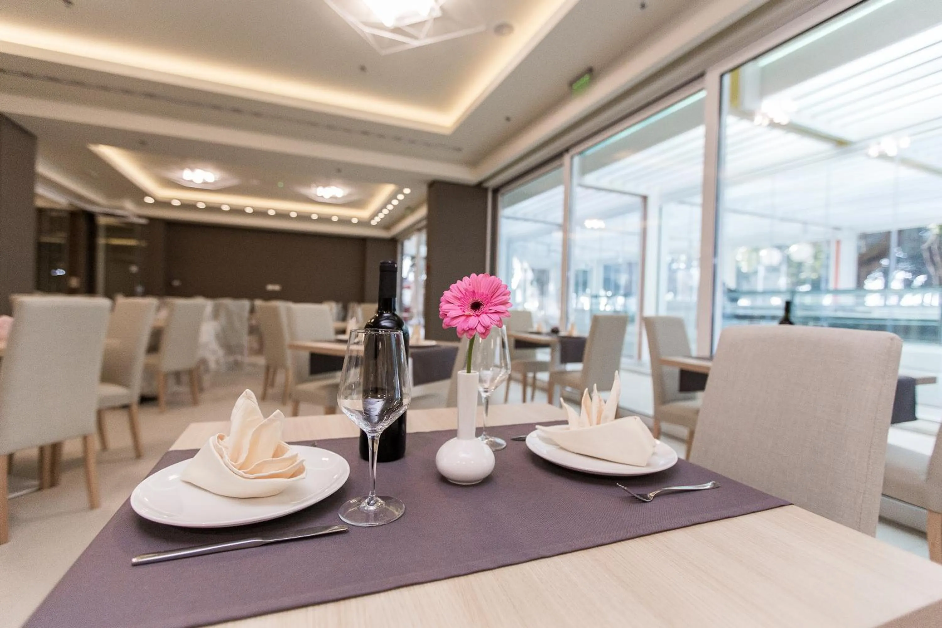 Restaurant/places to eat in Hotel Crikvenica