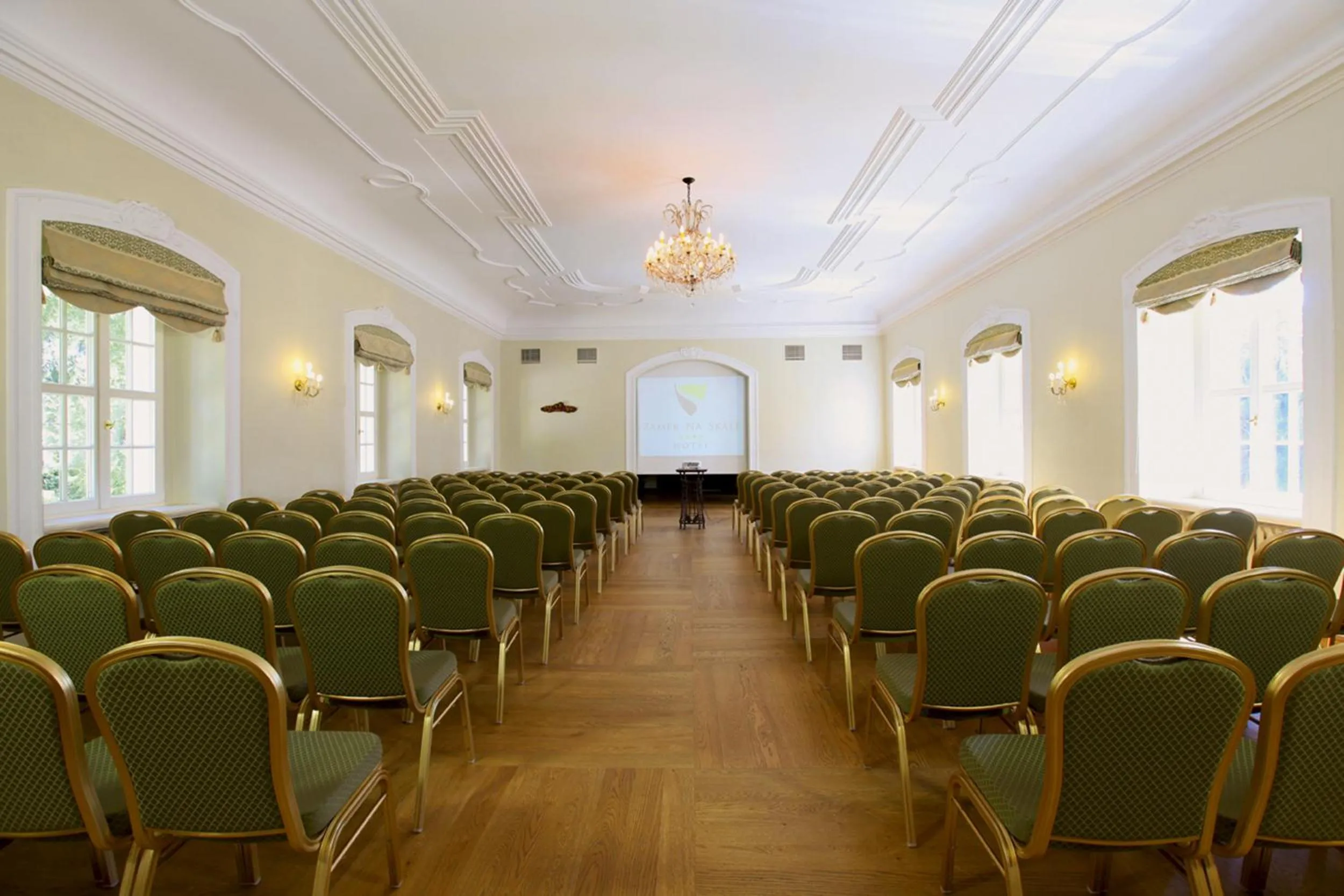 Banquet/Function facilities in Zamek Na Skale