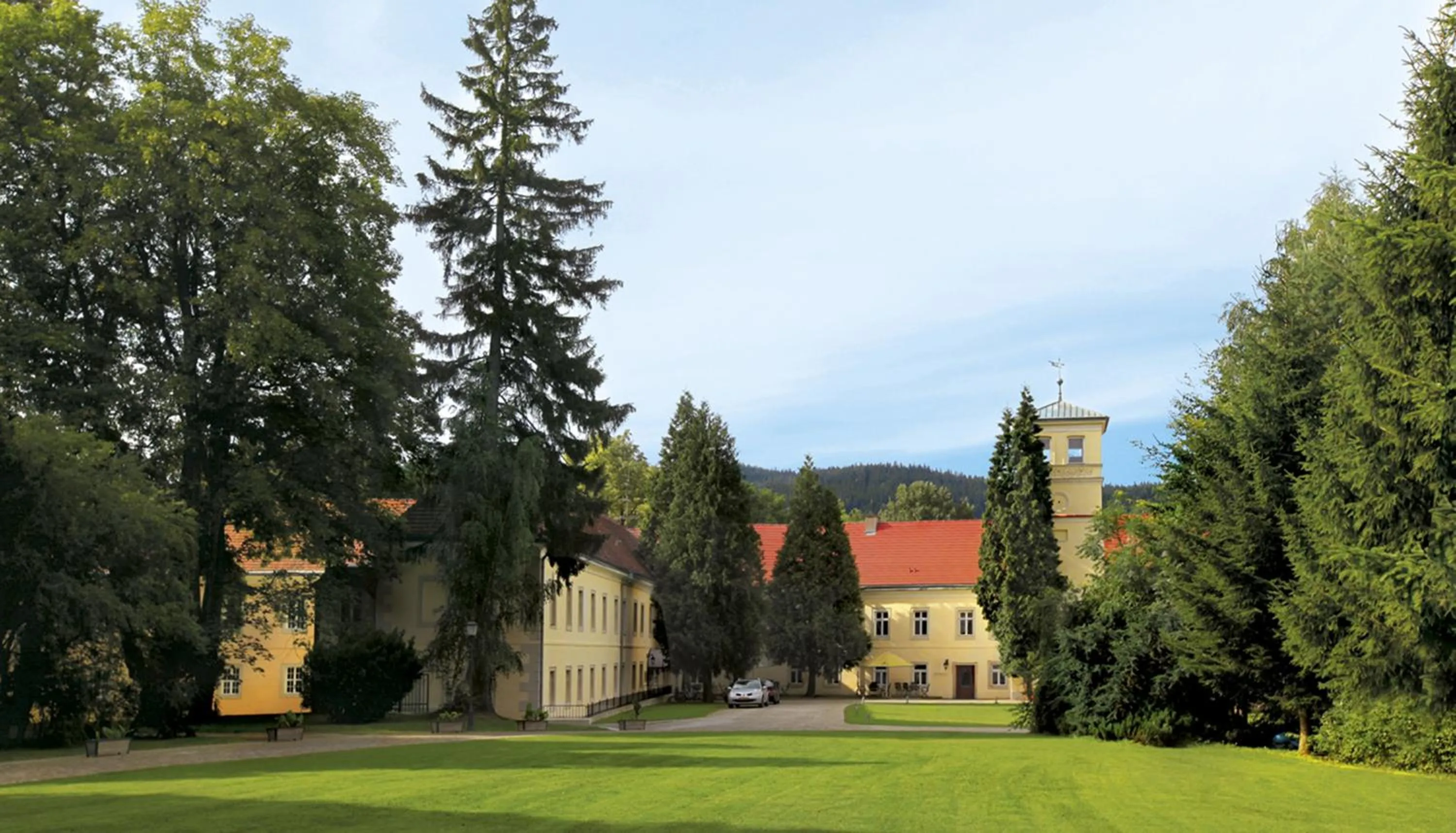 Facade/entrance in Zamek Na Skale