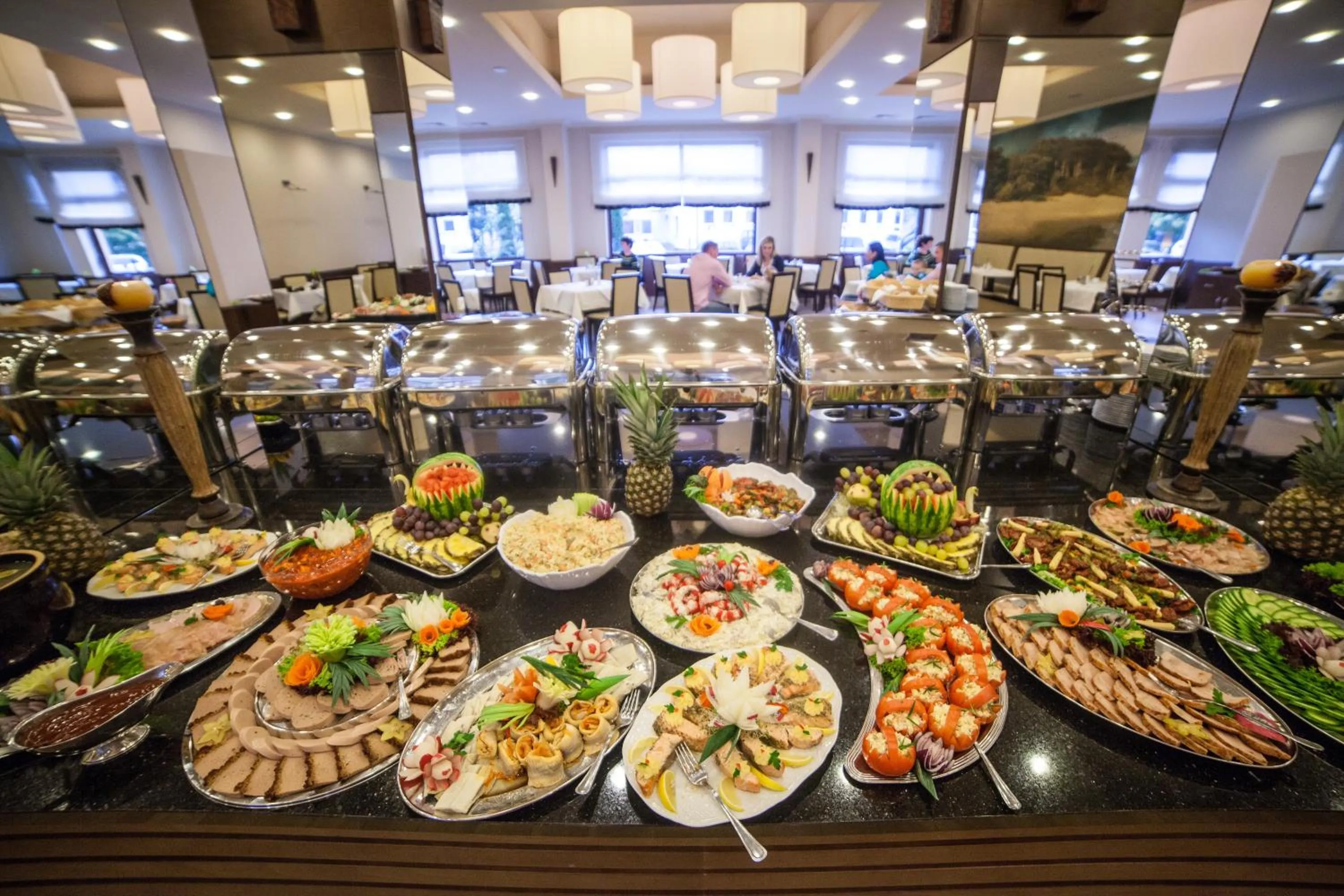 Restaurant/places to eat in Olymp II