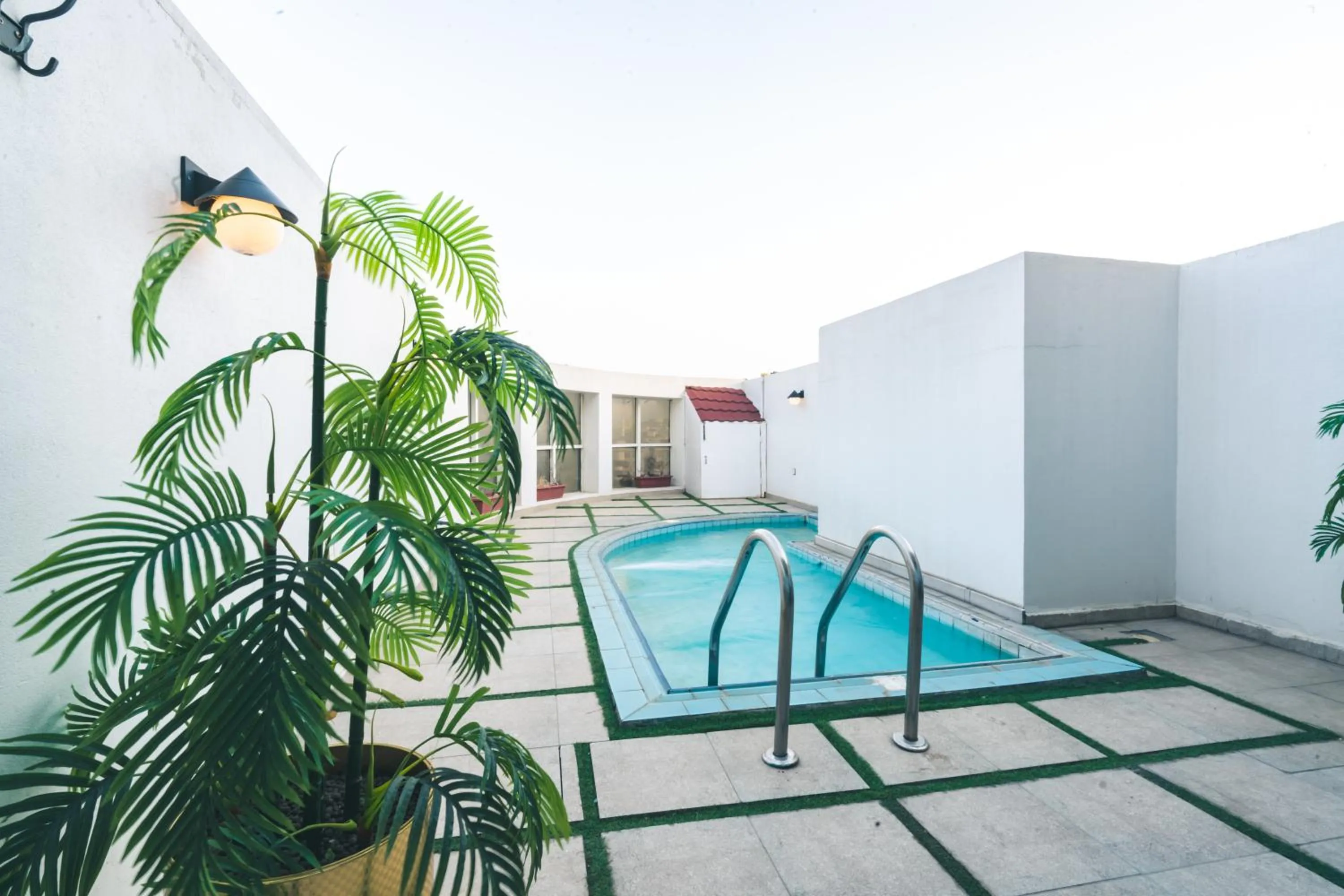 Swimming pool in Platinum Al Khamseen Serviced Apartments