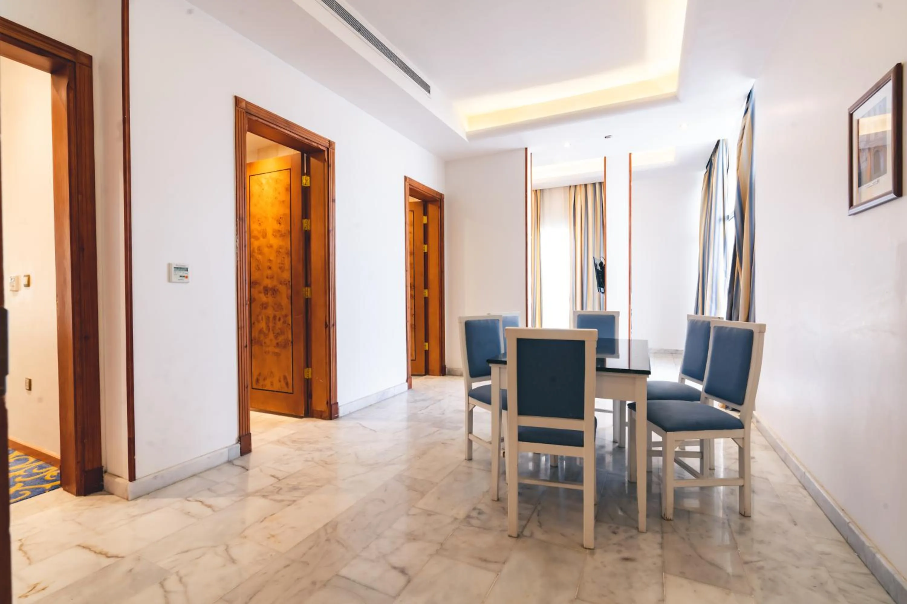 Living room in Platinum Al Khamseen Serviced Apartments