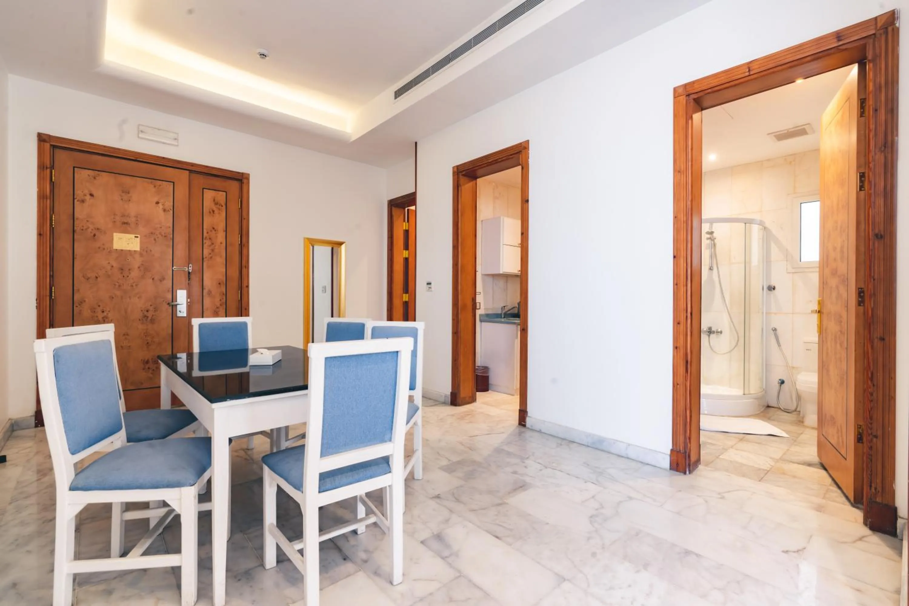 Living room in Platinum Al Khamseen Serviced Apartments