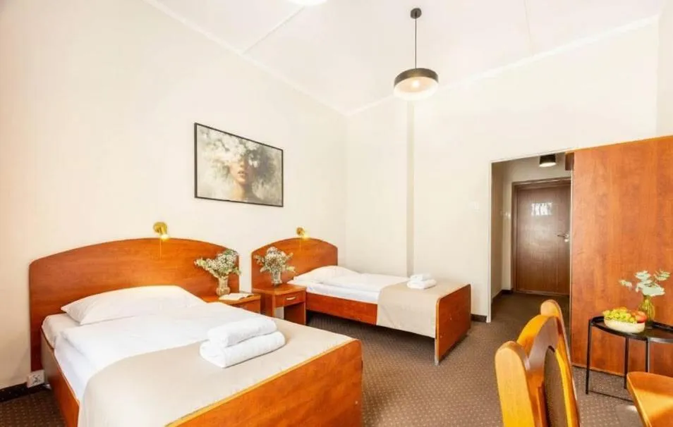 Bedroom, Bed in Hotel Lothus