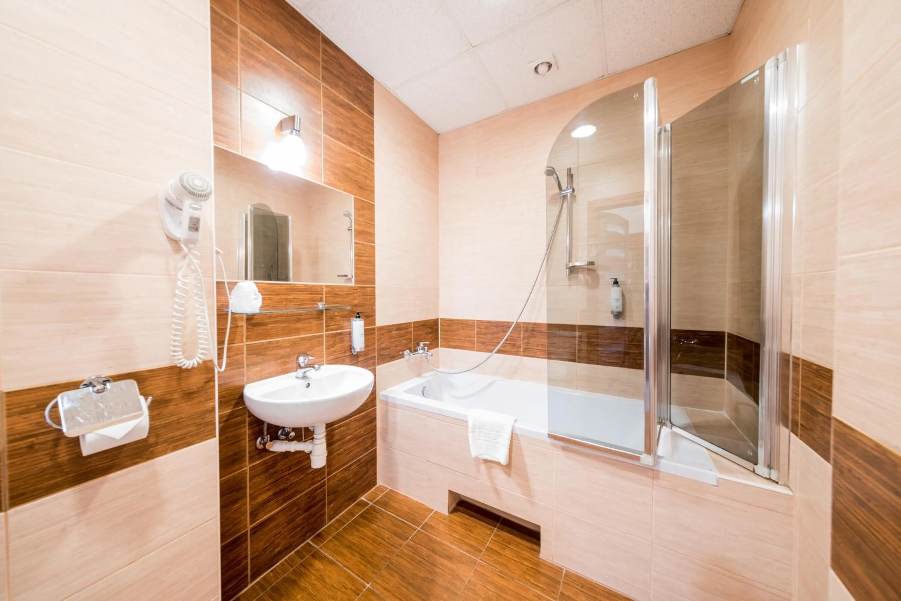 Bathroom in Hotel Lothus