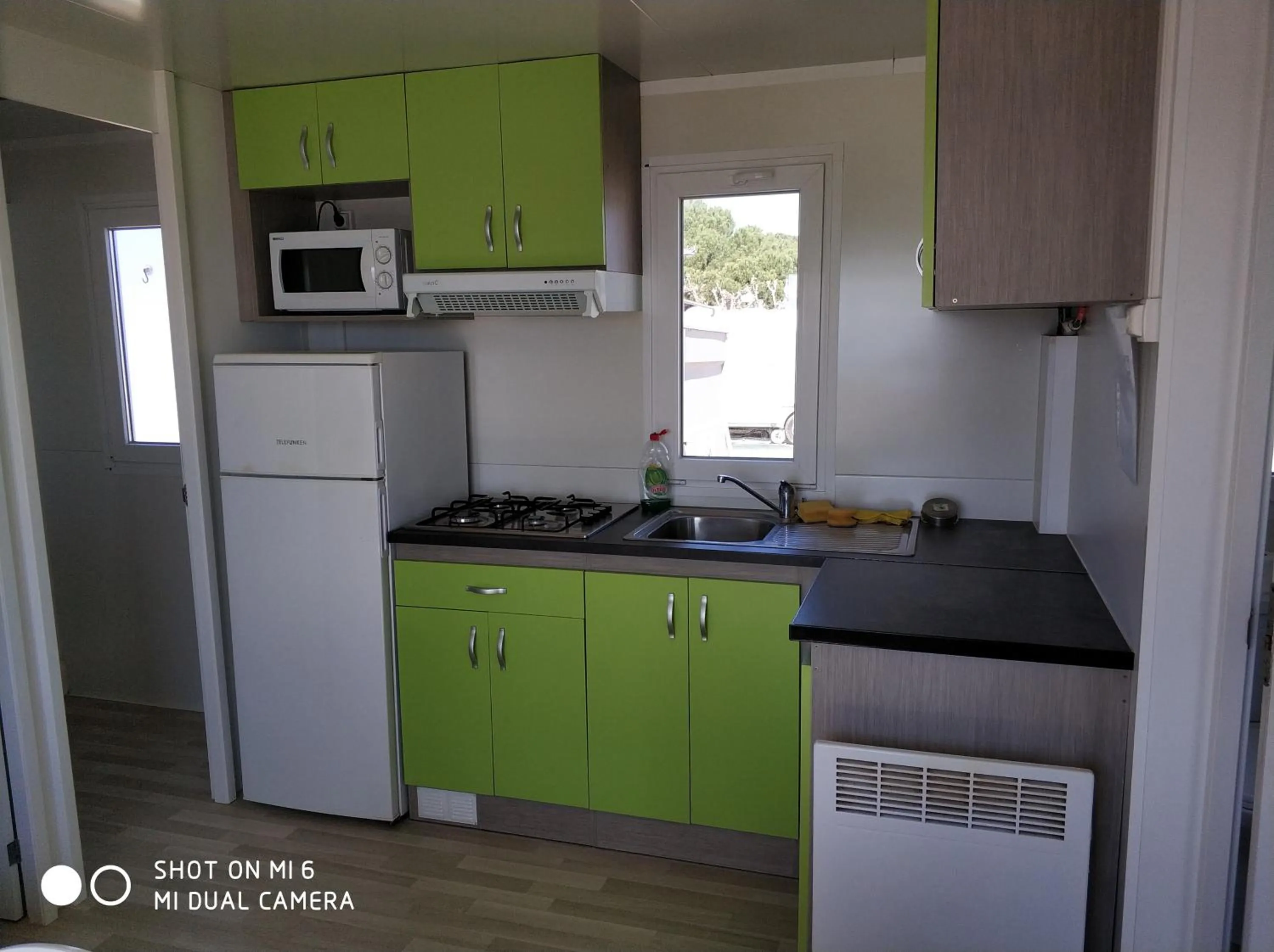 Kitchen or kitchenette in Camping el Pinar Platja