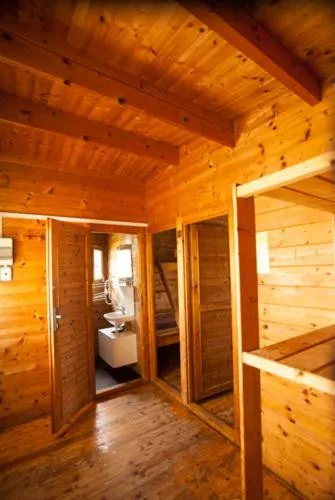 Bathroom, Bed in Camping el Pinar Platja