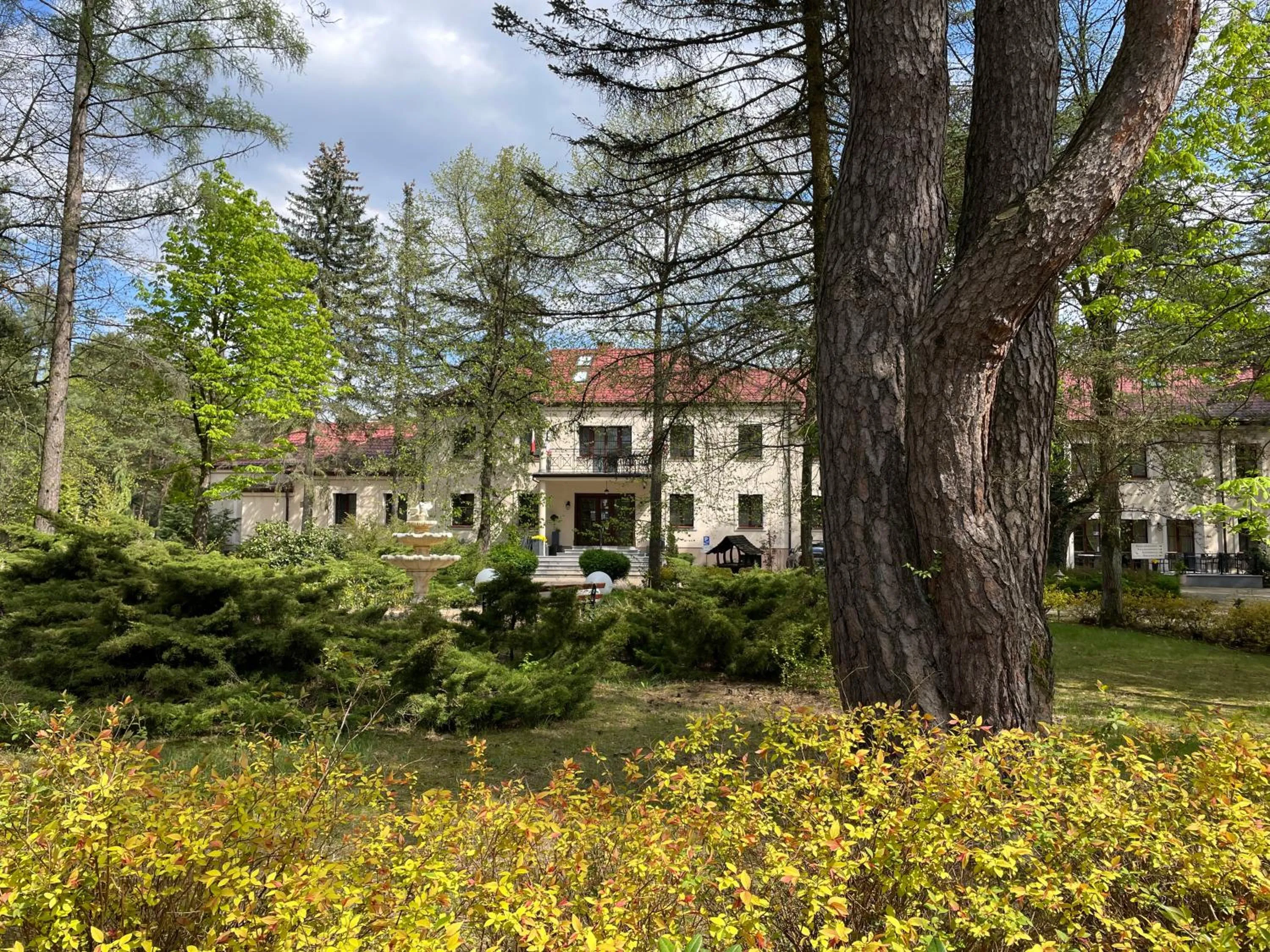 Property building in Park Rekreacyjno-Biznesowy Las Woda