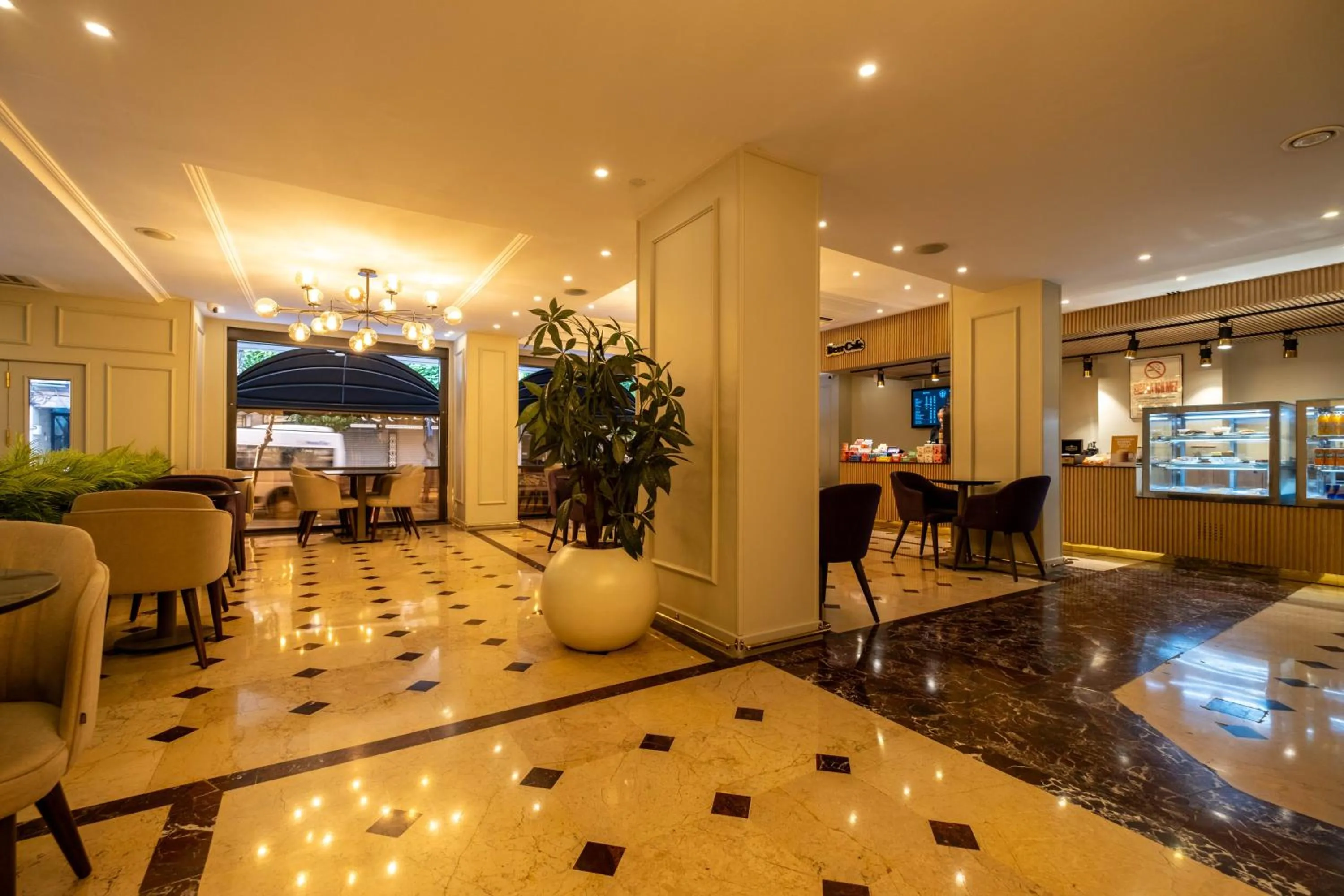 Seating area in Berr Hotel