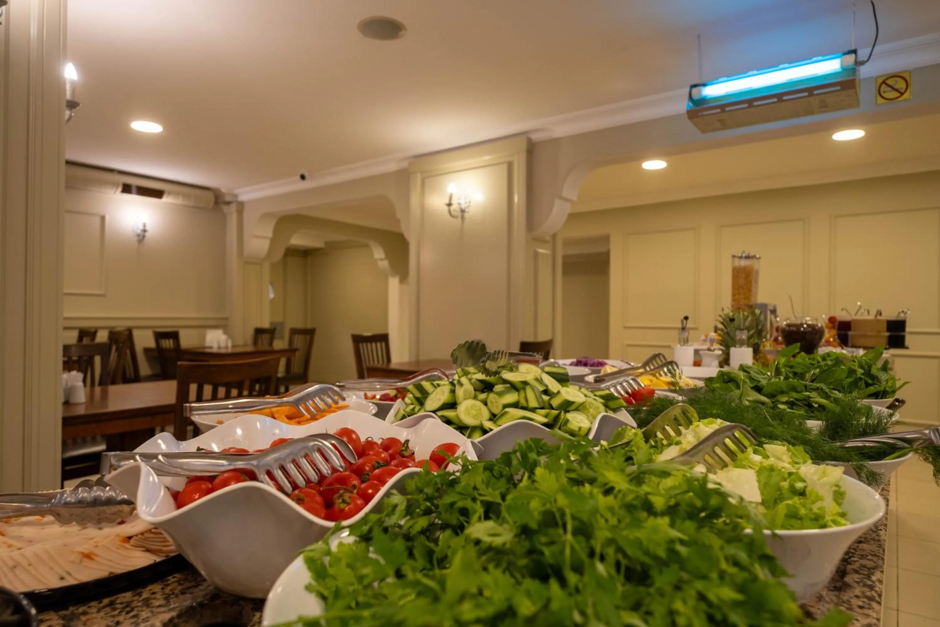 Breakfast in Berr Hotel