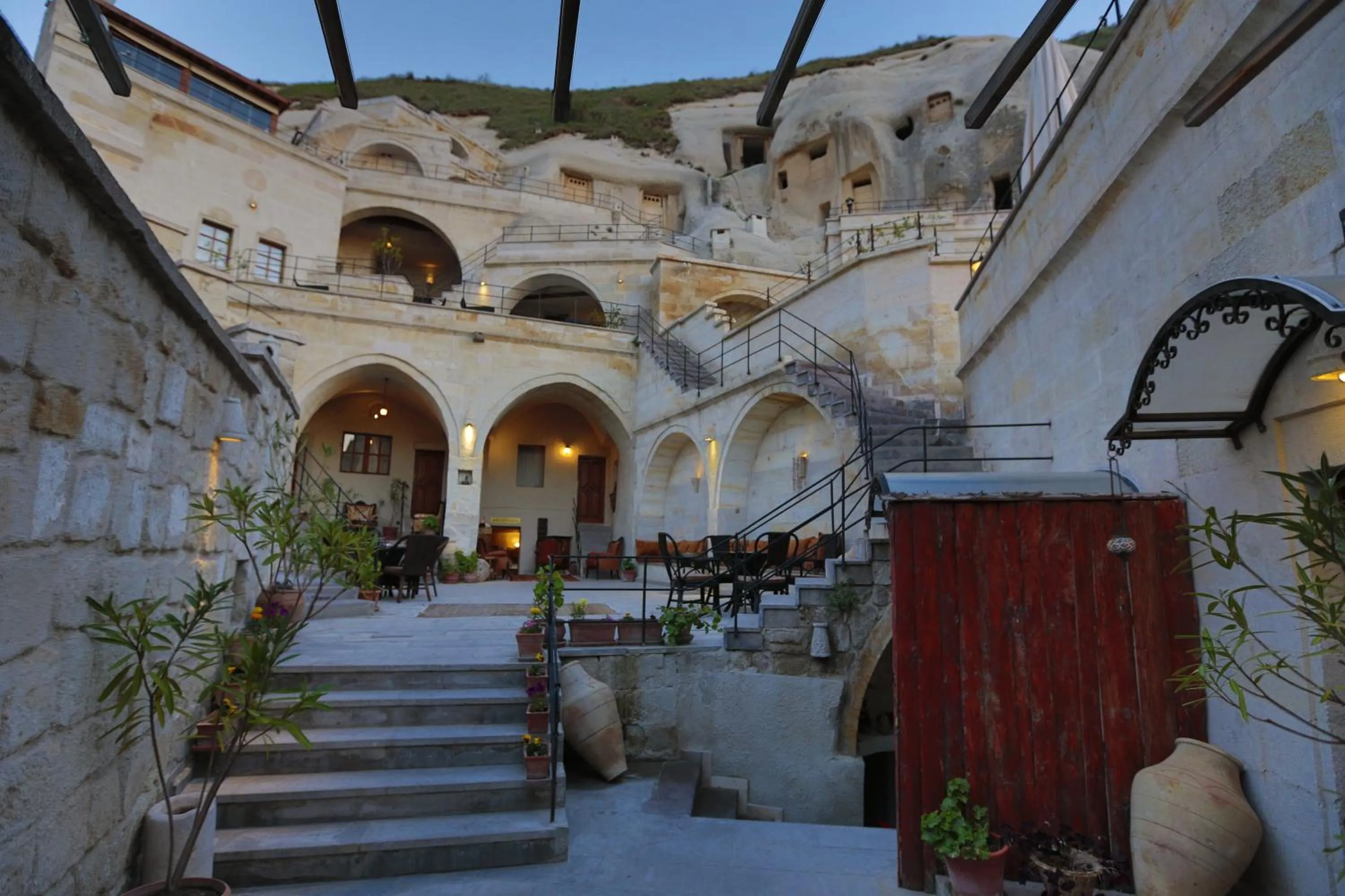 Facade/entrance in Vezir Cave Suites